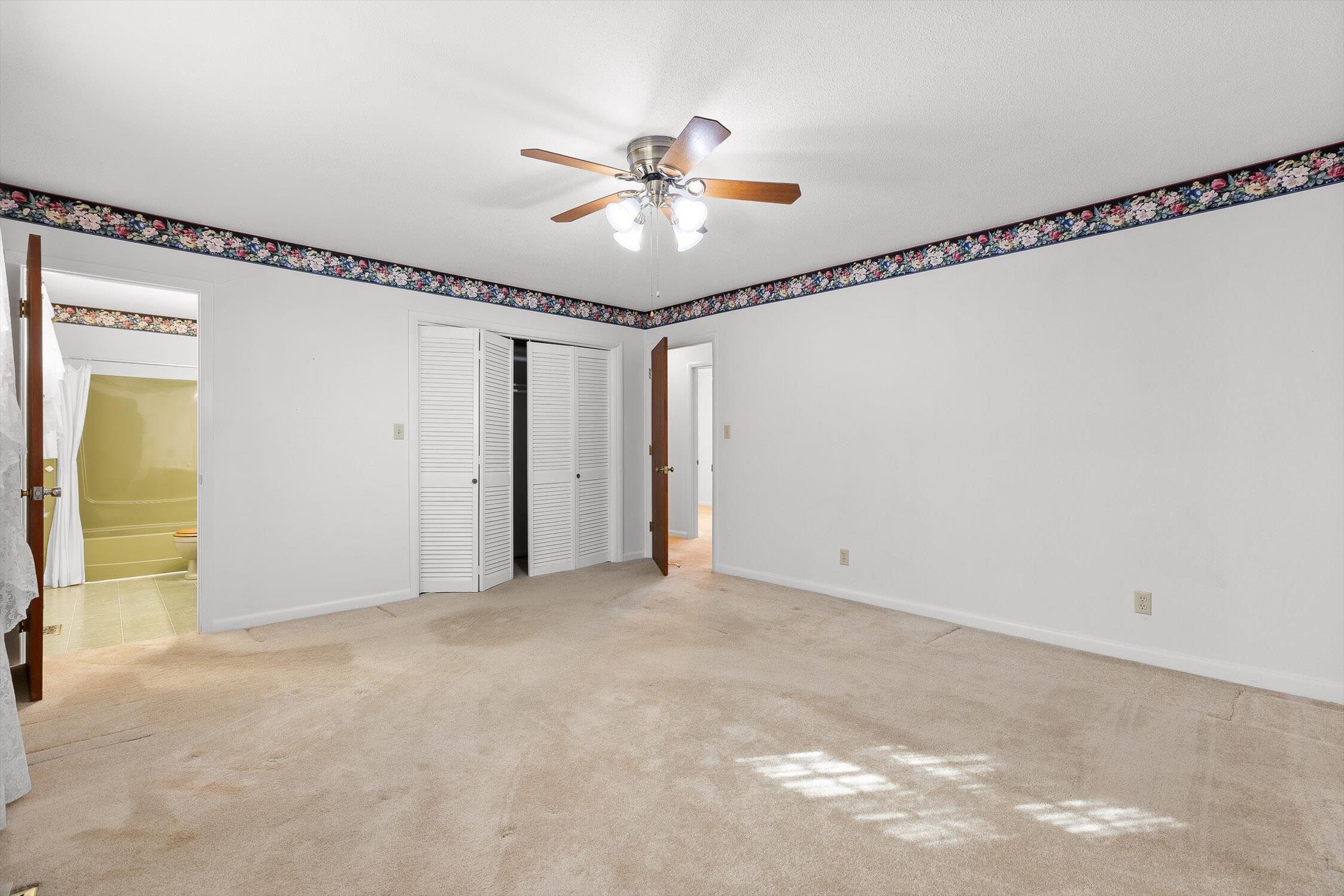 2104 Crown Court Lane