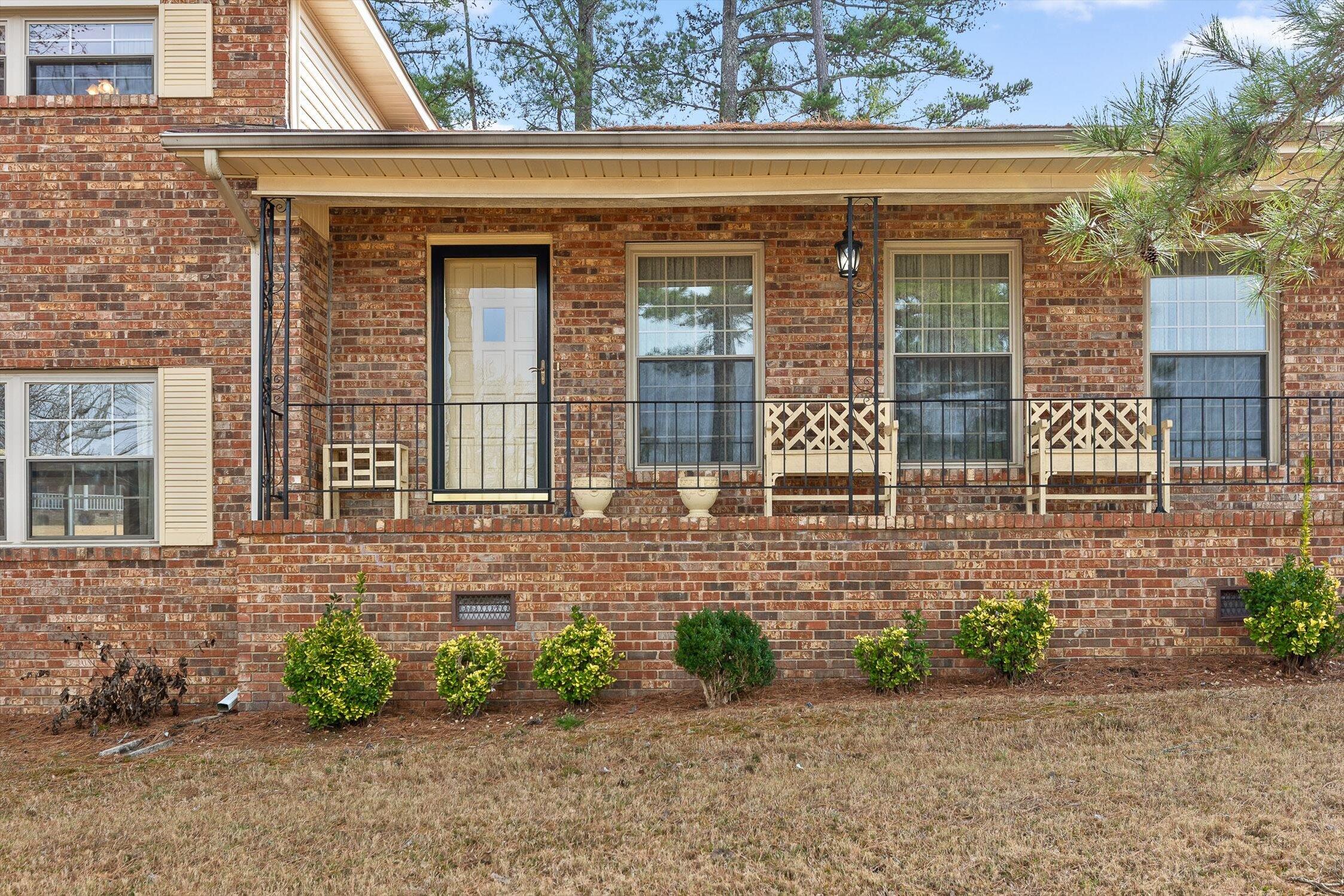 2104 Crown Court Lane