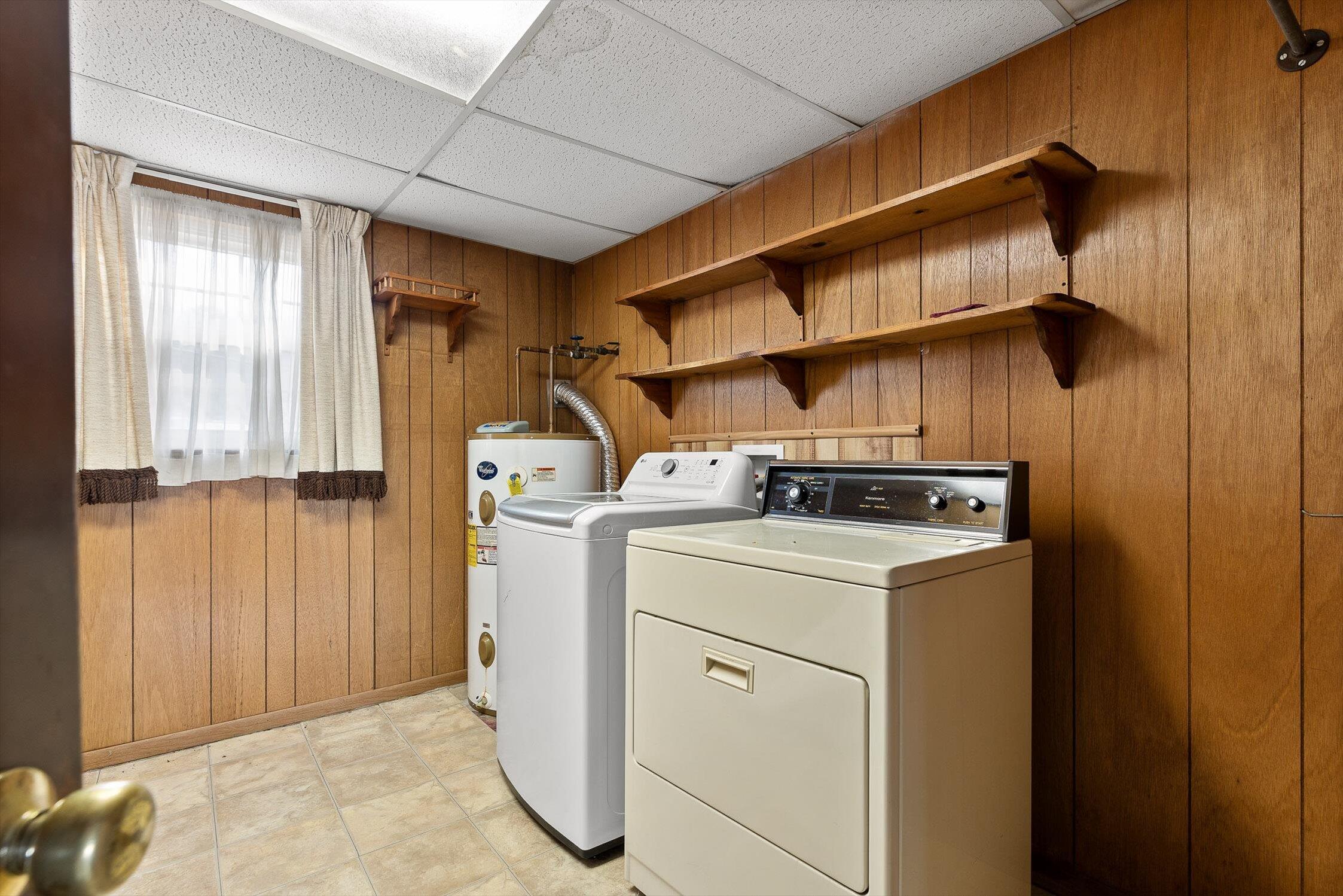 2104 Crown Court Lane