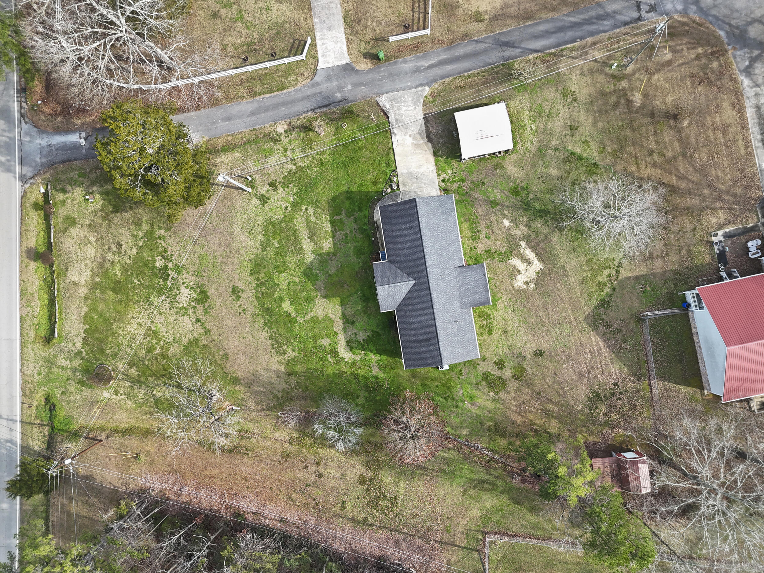 32 Oak Shadows Drive