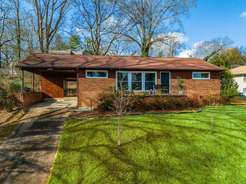 321 Hillcrest Avenue