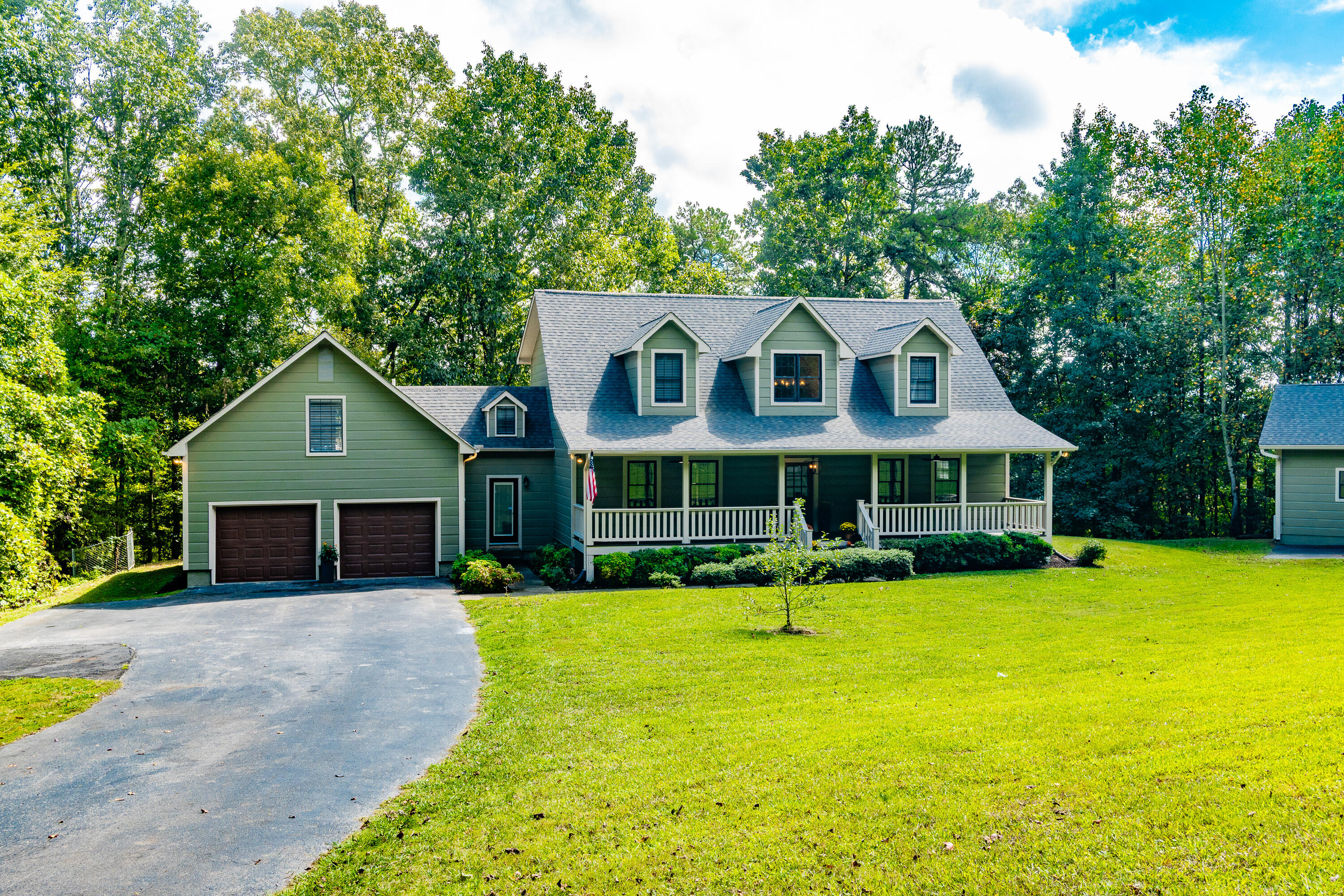 1854 Powder Springs Circle