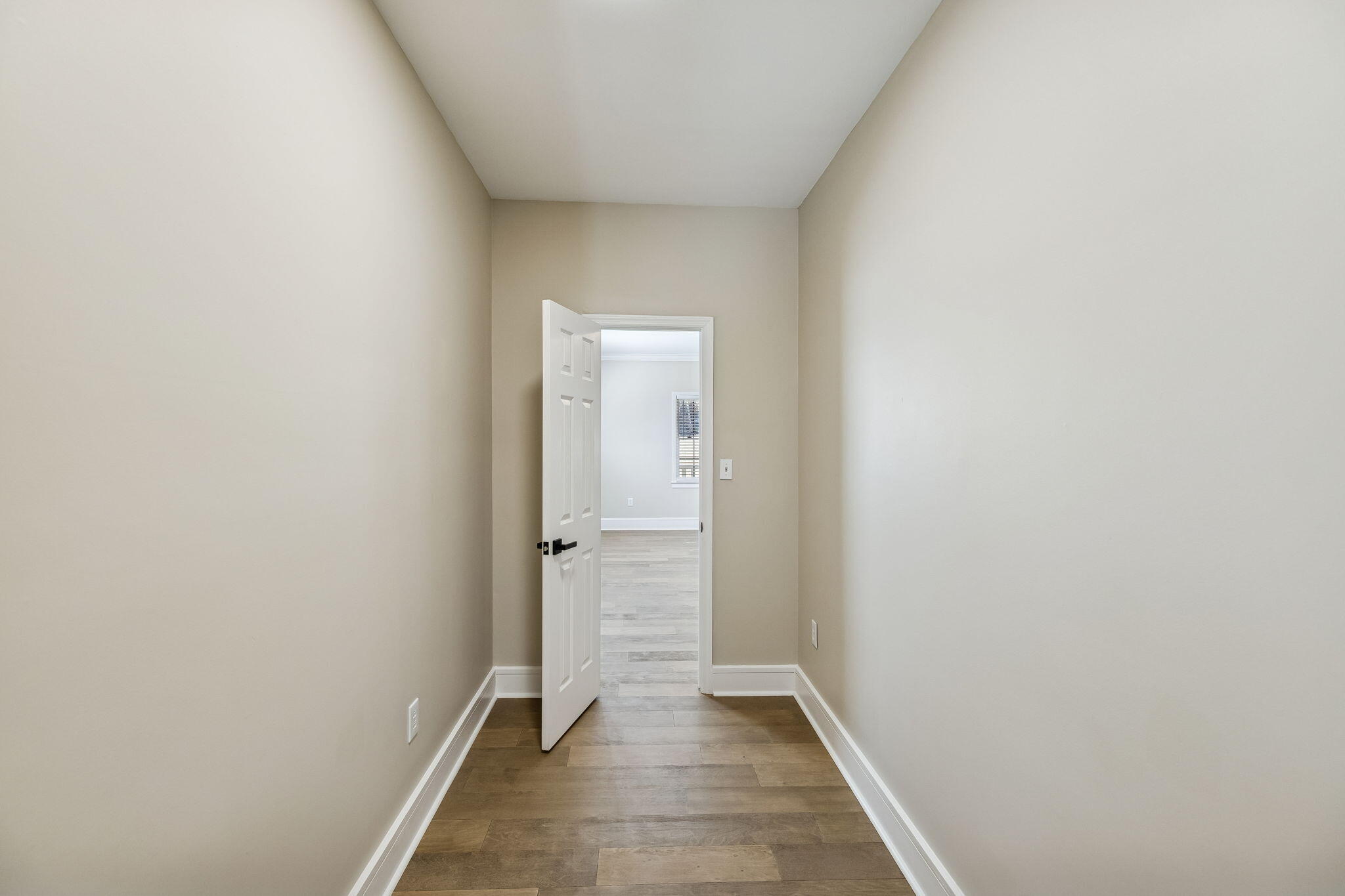 1854 Powder Springs Circle