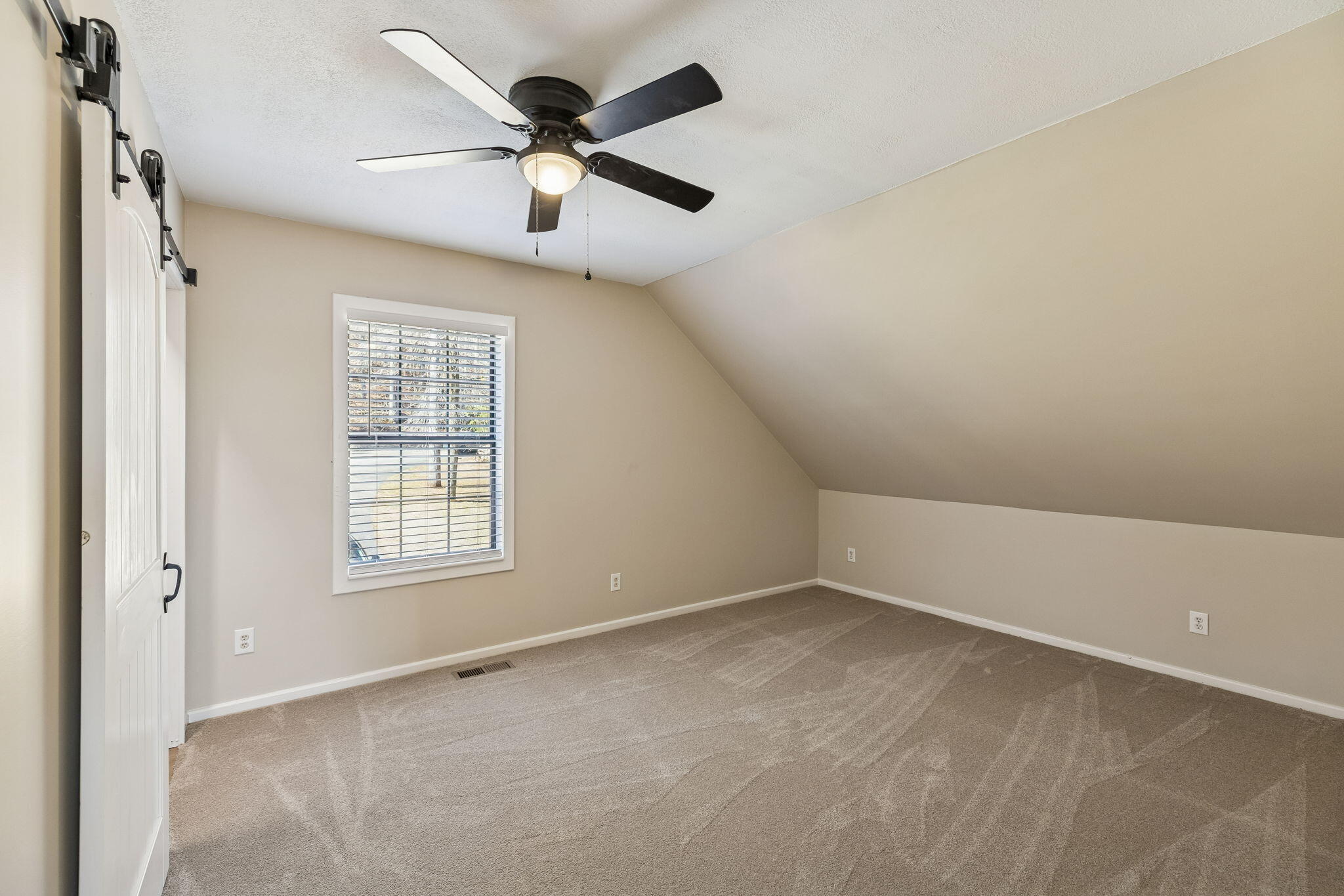 1854 Powder Springs Circle