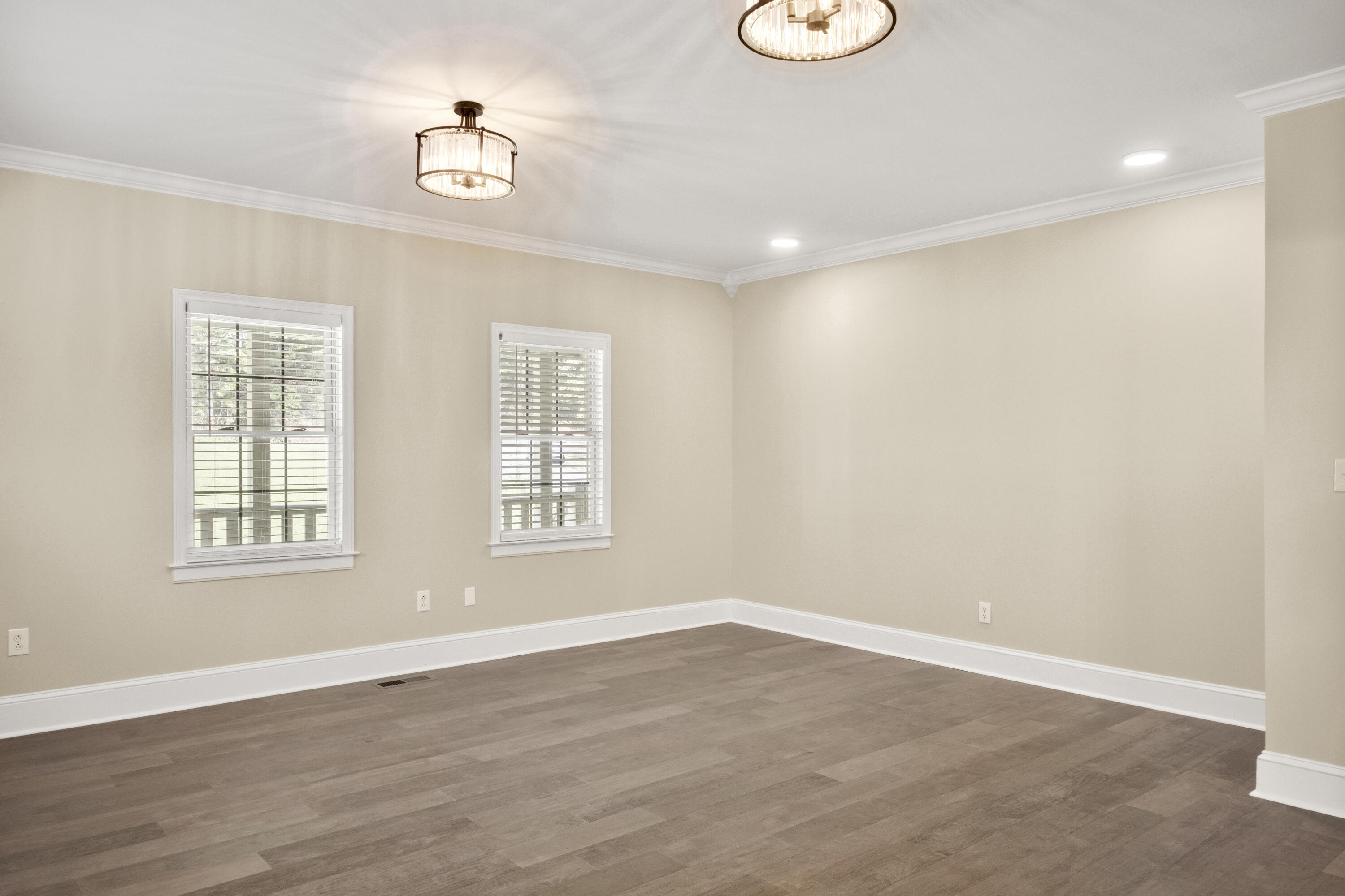 1854 Powder Springs Circle