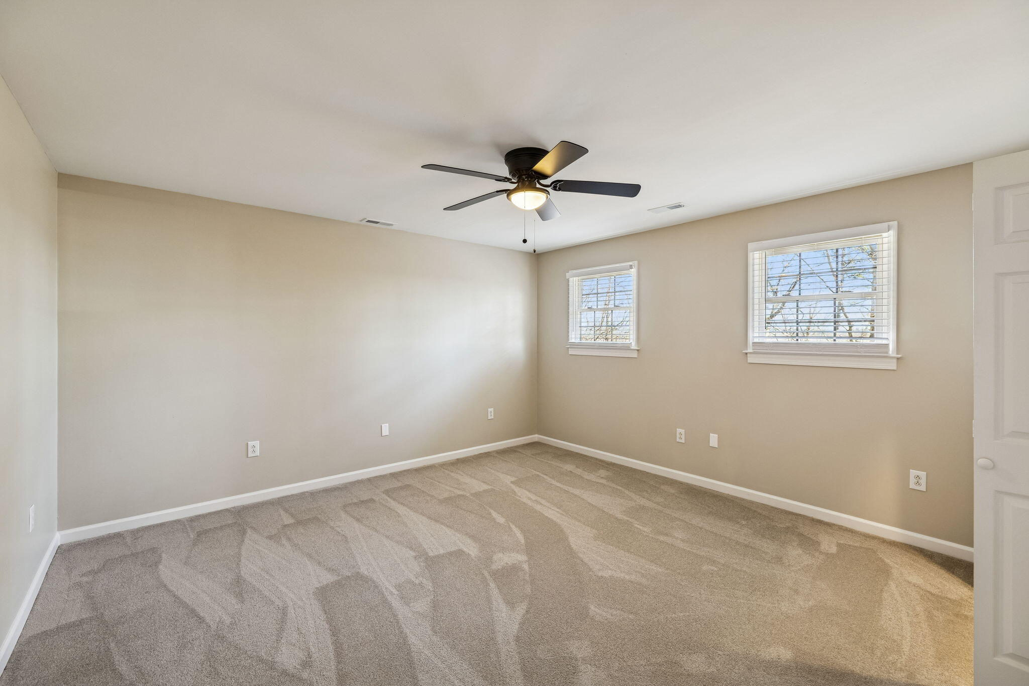 1854 Powder Springs Circle