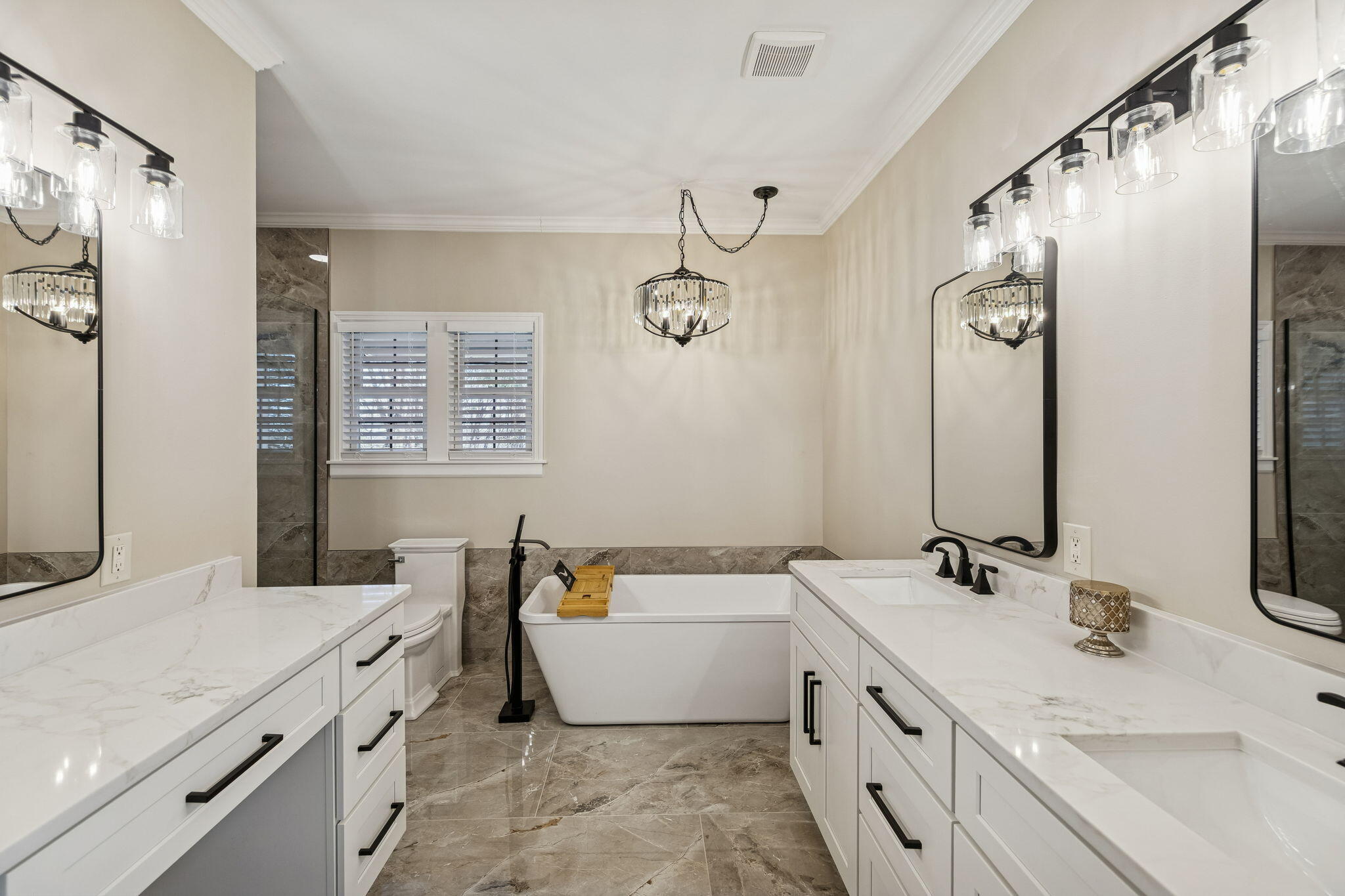 1854 Powder Springs Circle