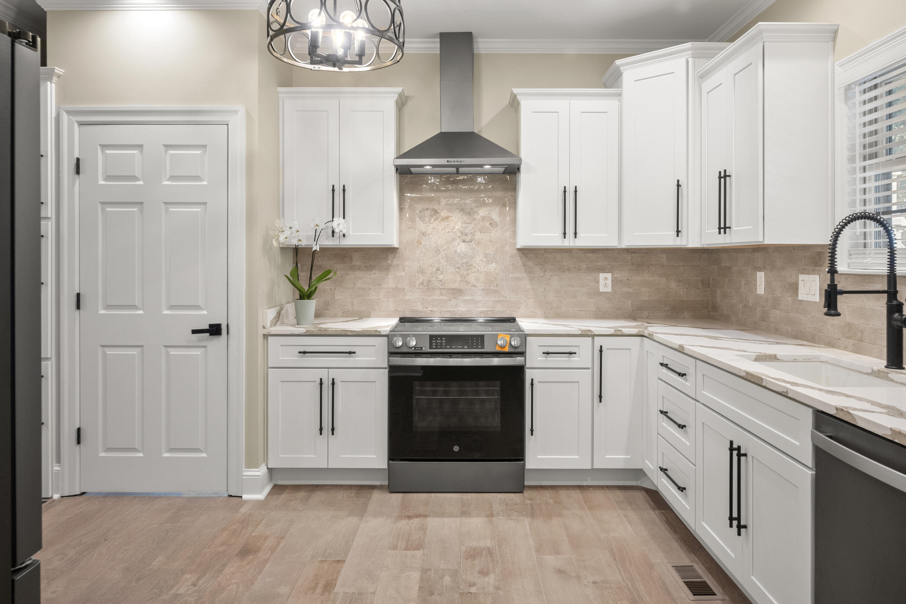 1854 Powder Springs Circle