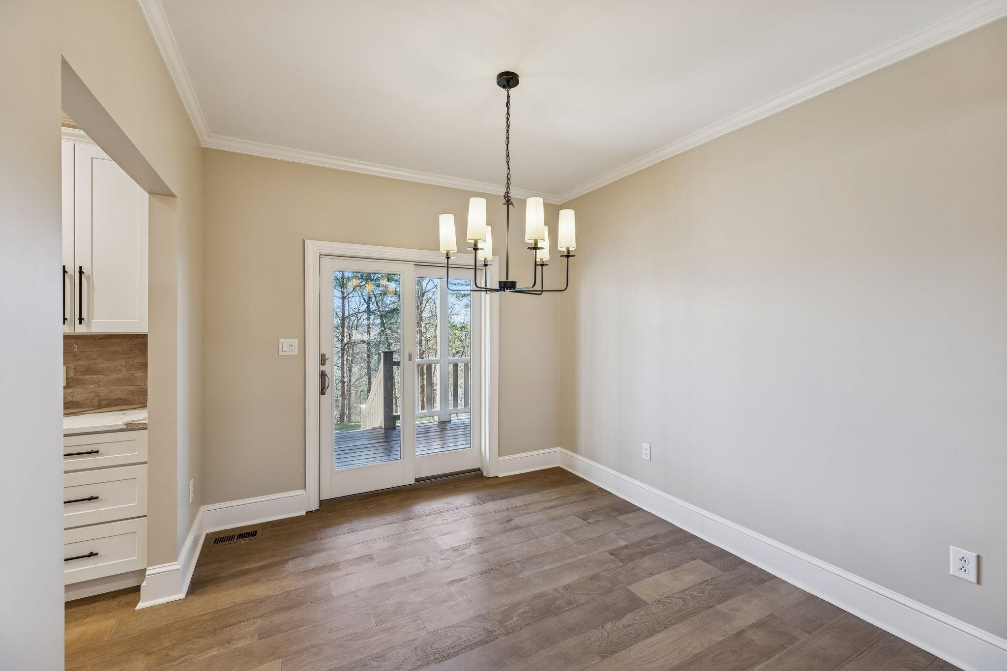 1854 Powder Springs Circle