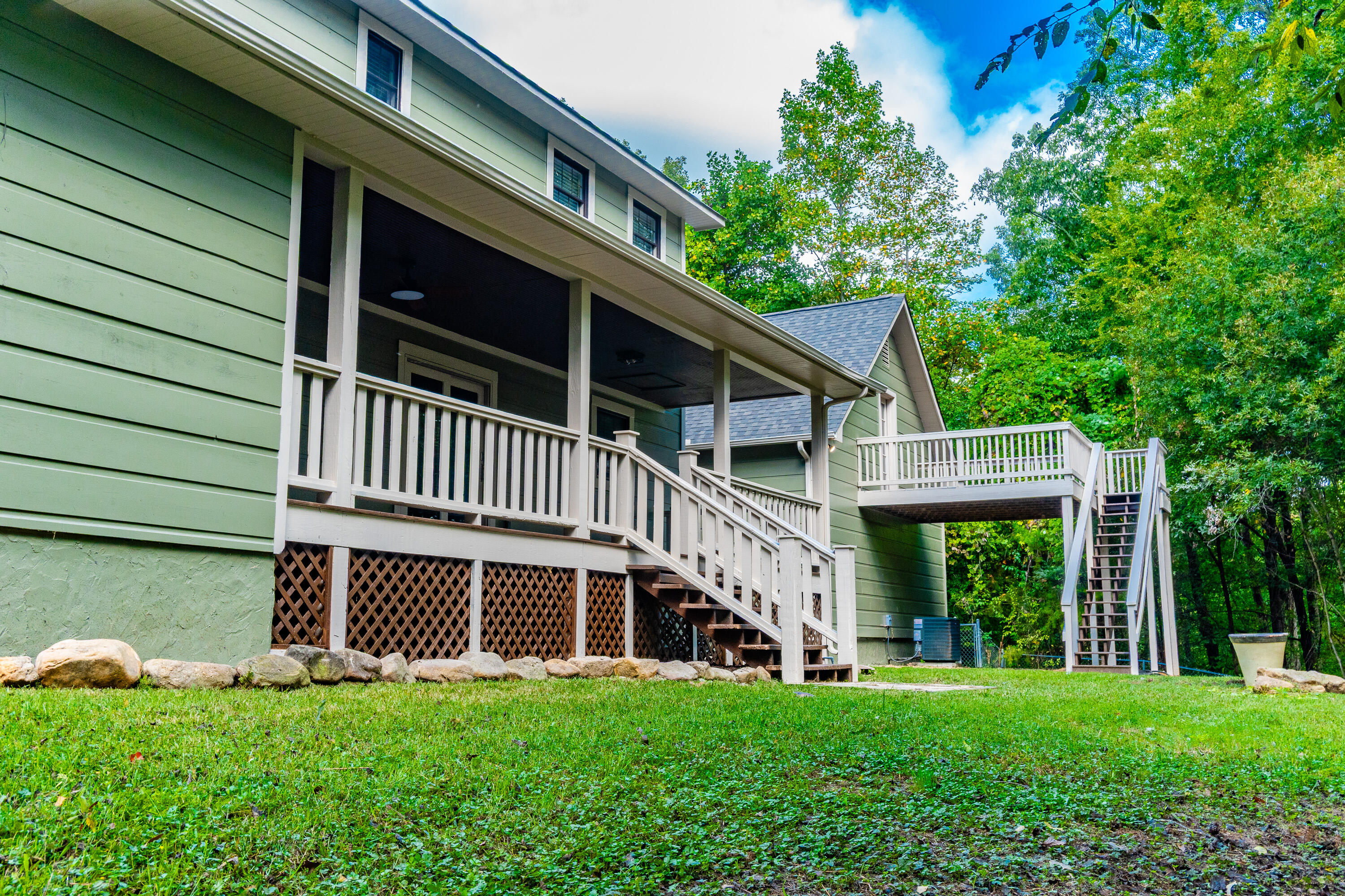 1854 Powder Springs Circle