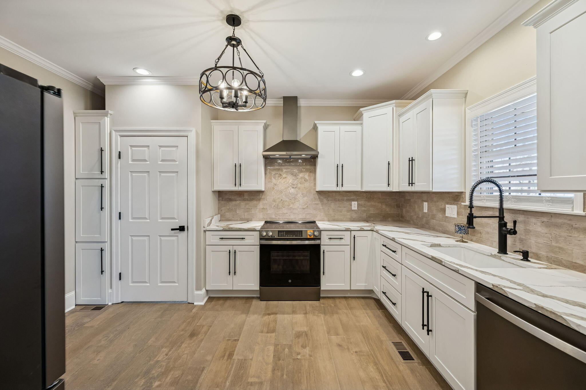 1854 Powder Springs Circle