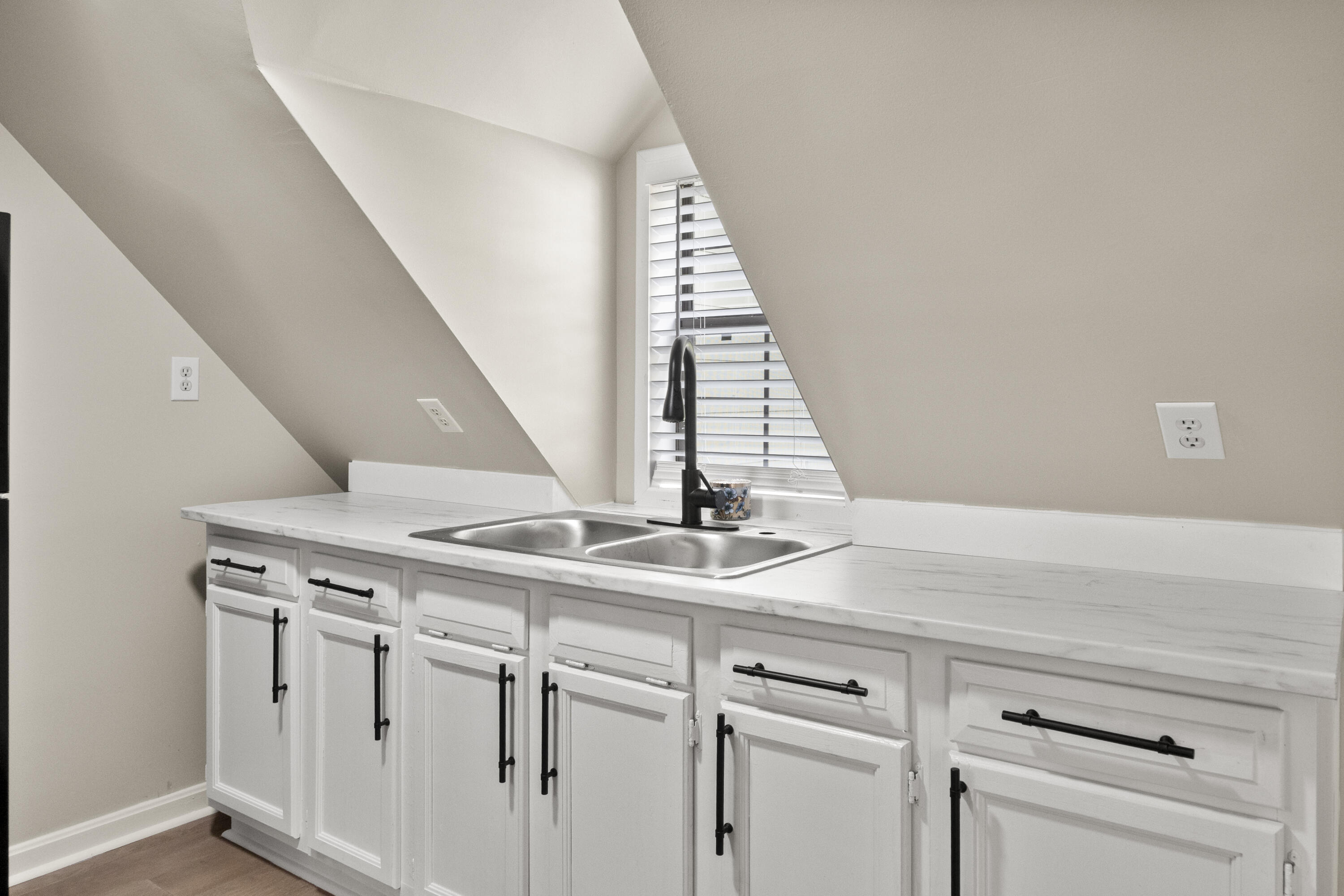 1854 Powder Springs Circle