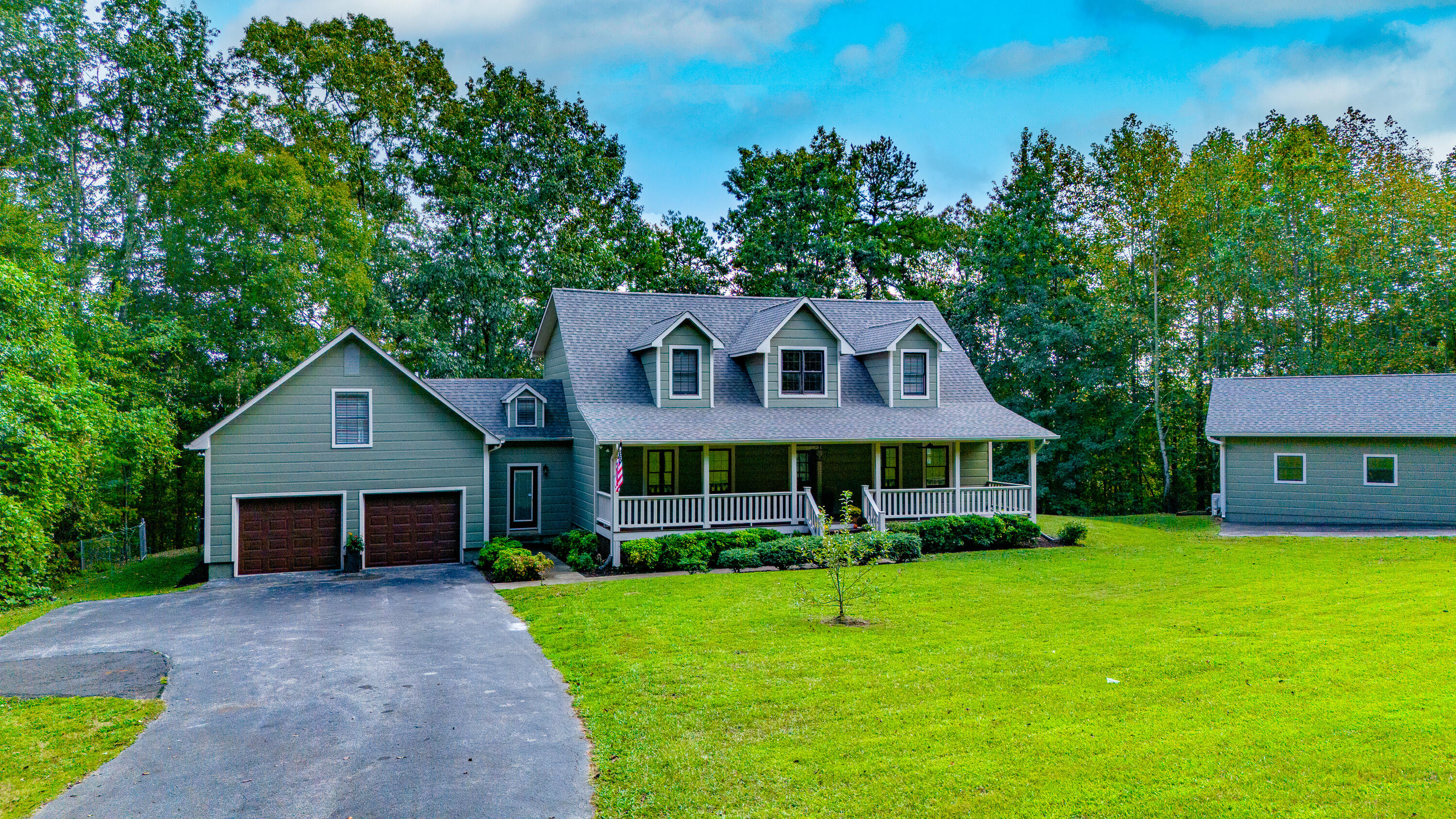 1854 Powder Springs Circle