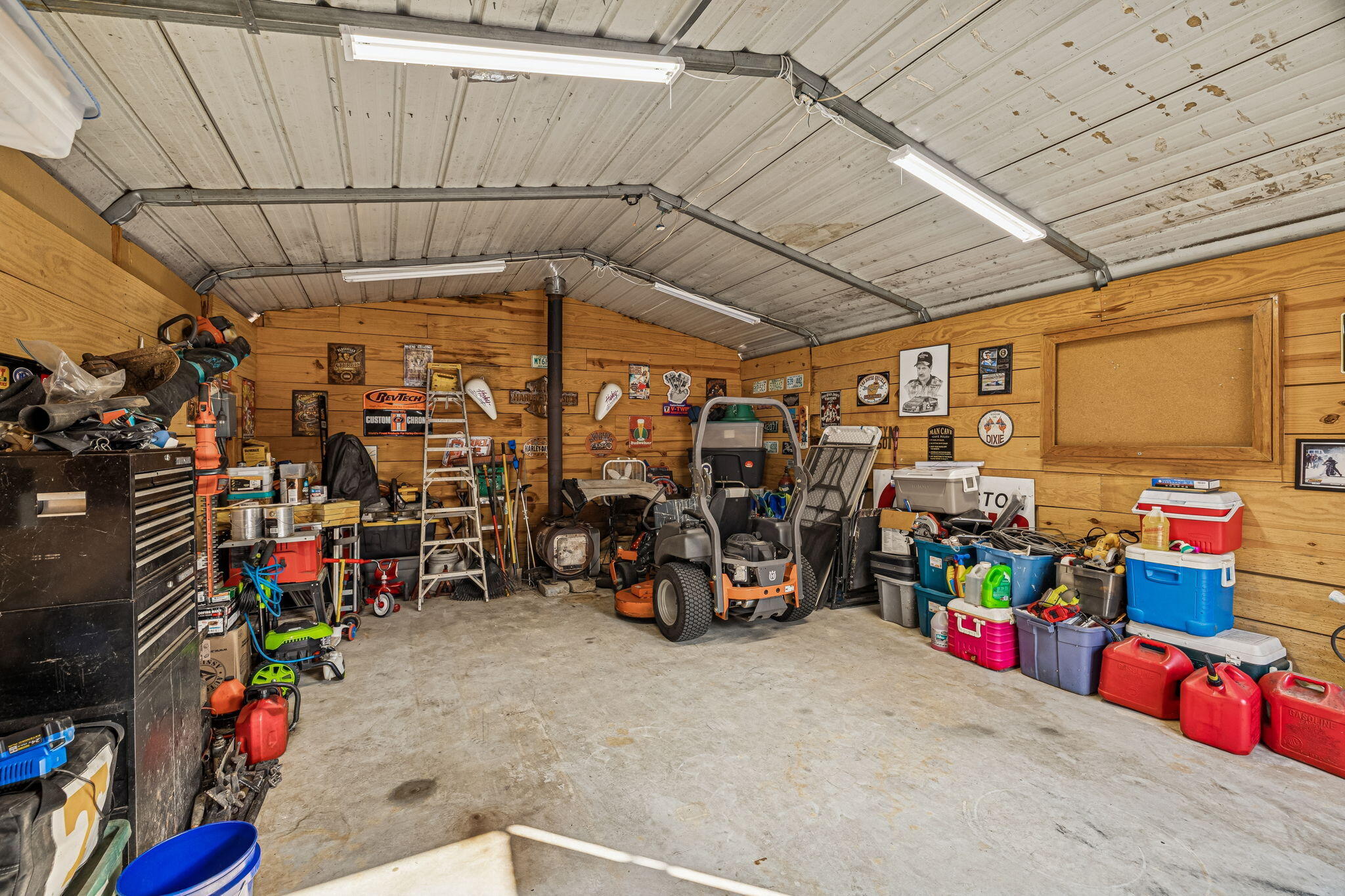 6541 Anderson Acres Drive