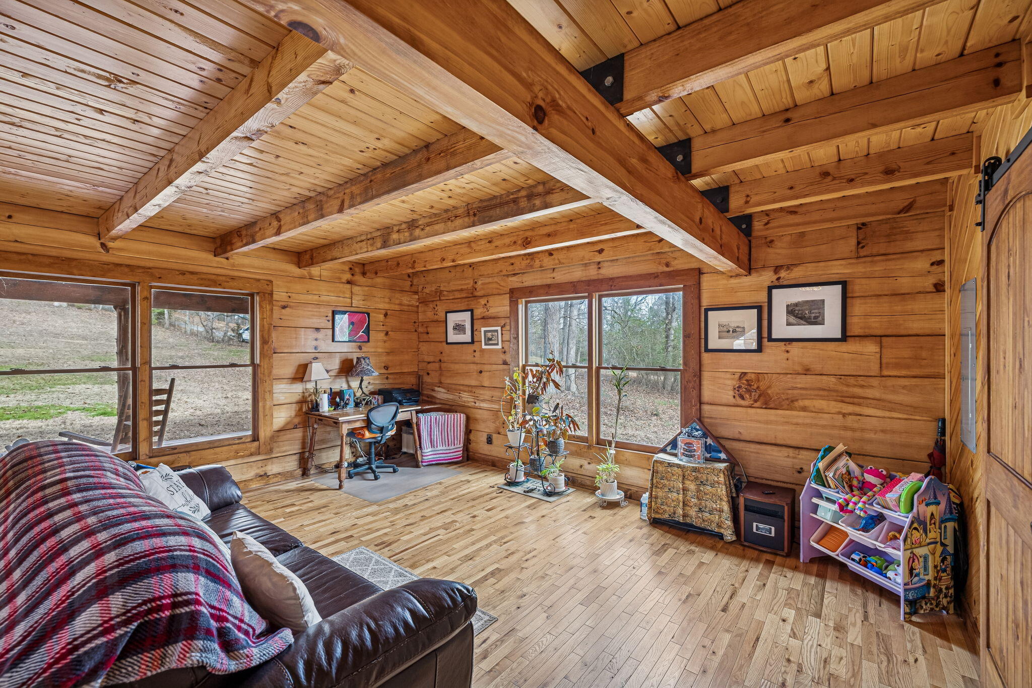 6541 Anderson Acres Drive