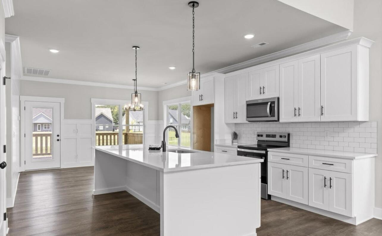 538 Willow Grove Court, 56