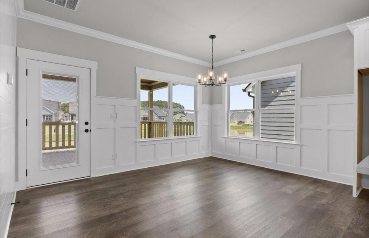 538 Willow Grove Court, 56