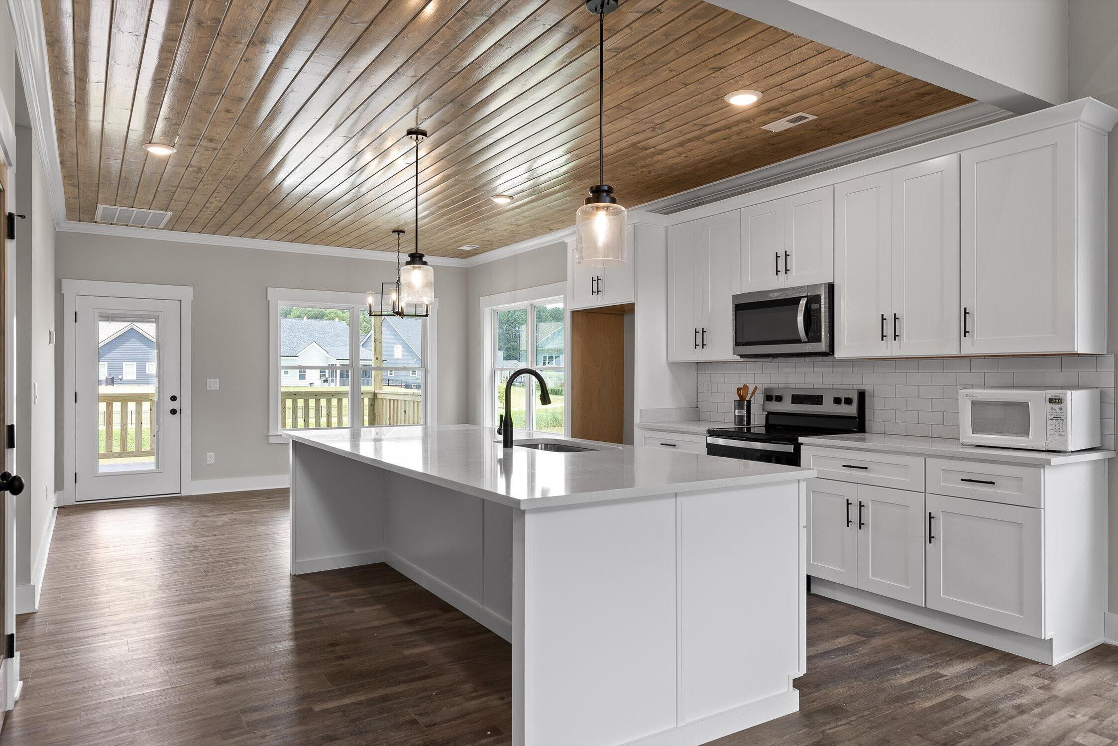 528 Willow Grove Court, 57