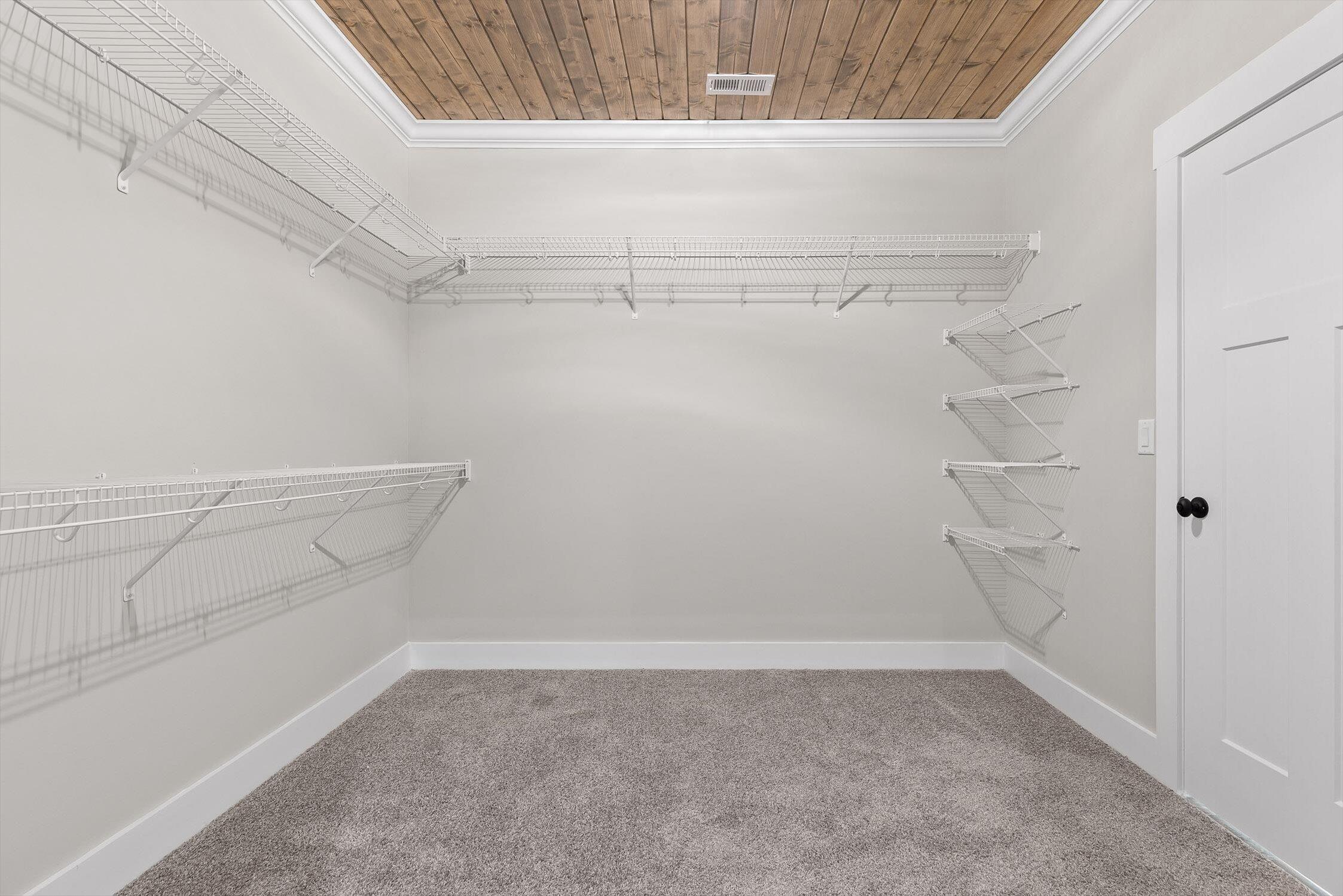 528 Willow Grove Court, 57