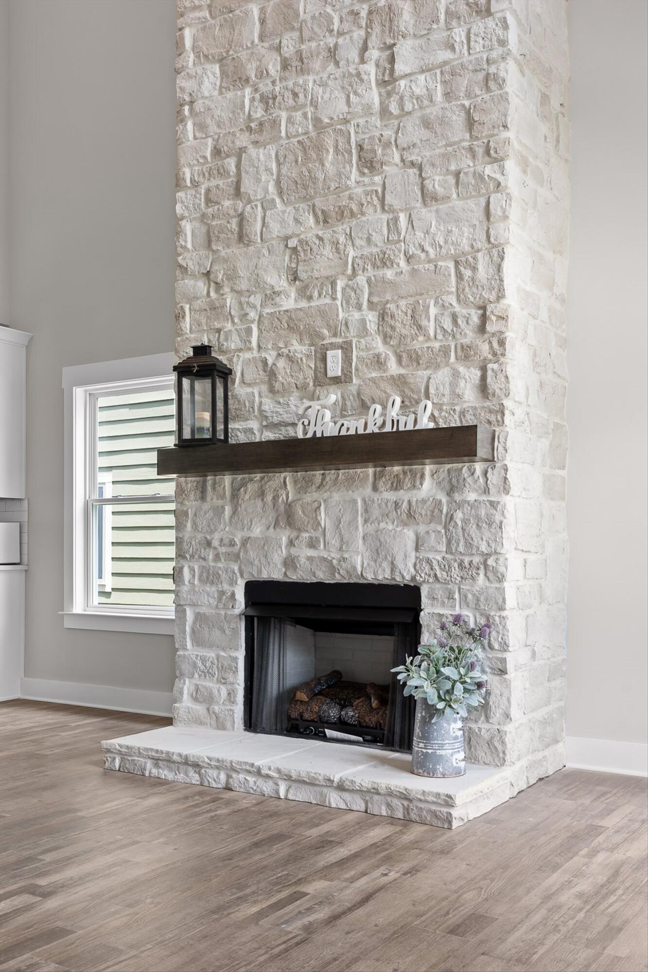 528 Willow Grove Court, 57