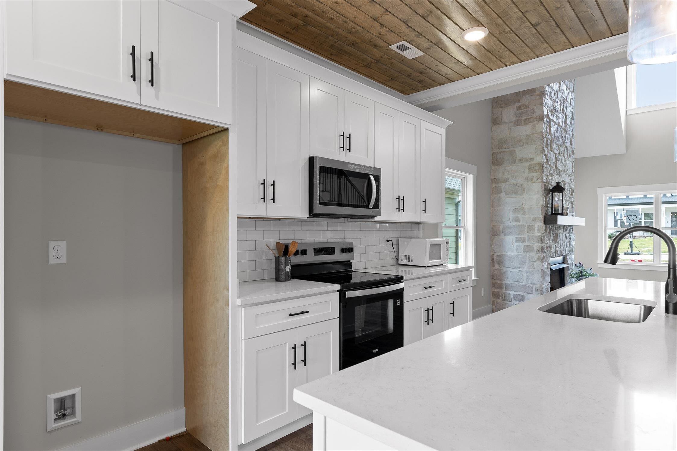 528 Willow Grove Court, 57