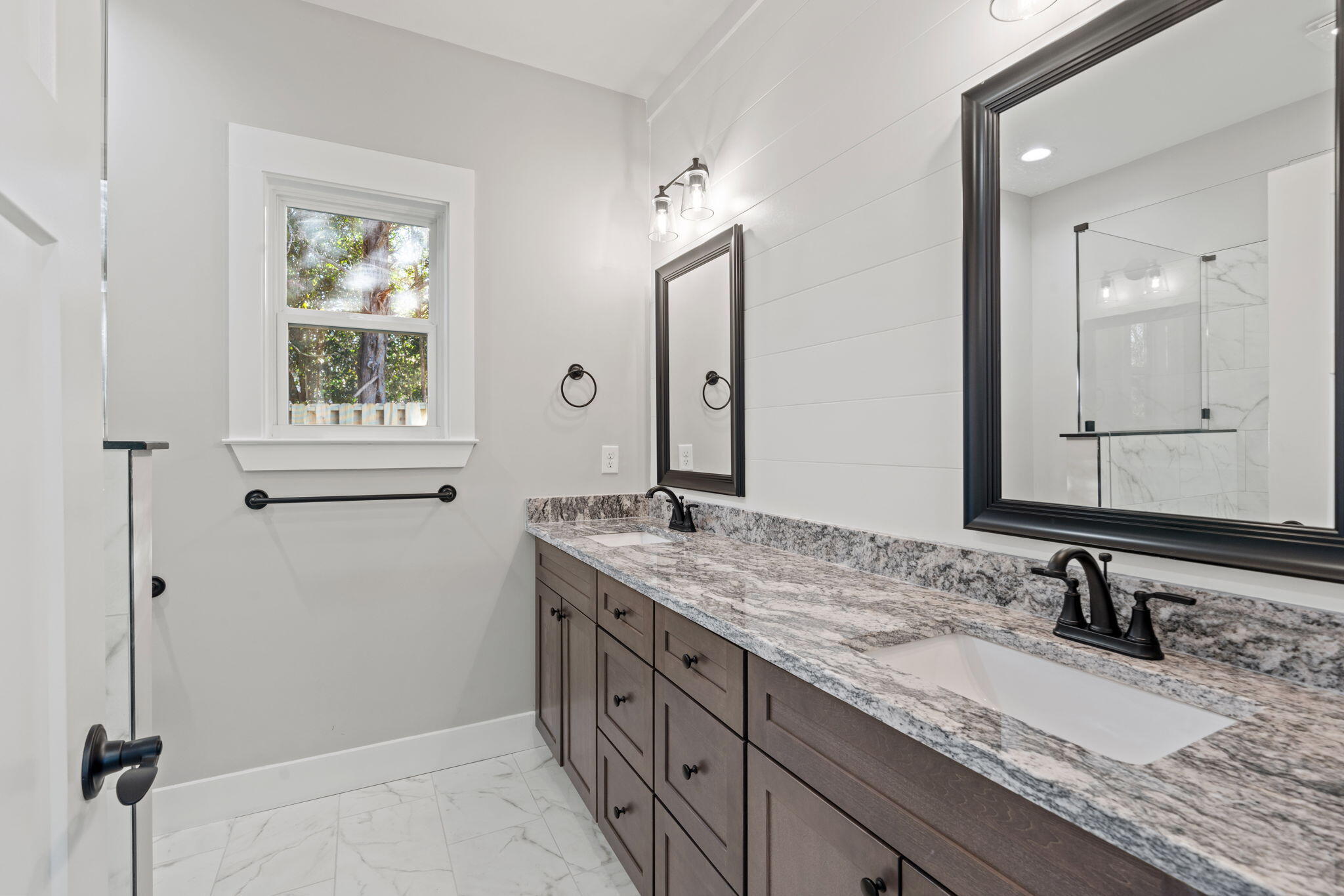 1494 New Murraytown Road NW