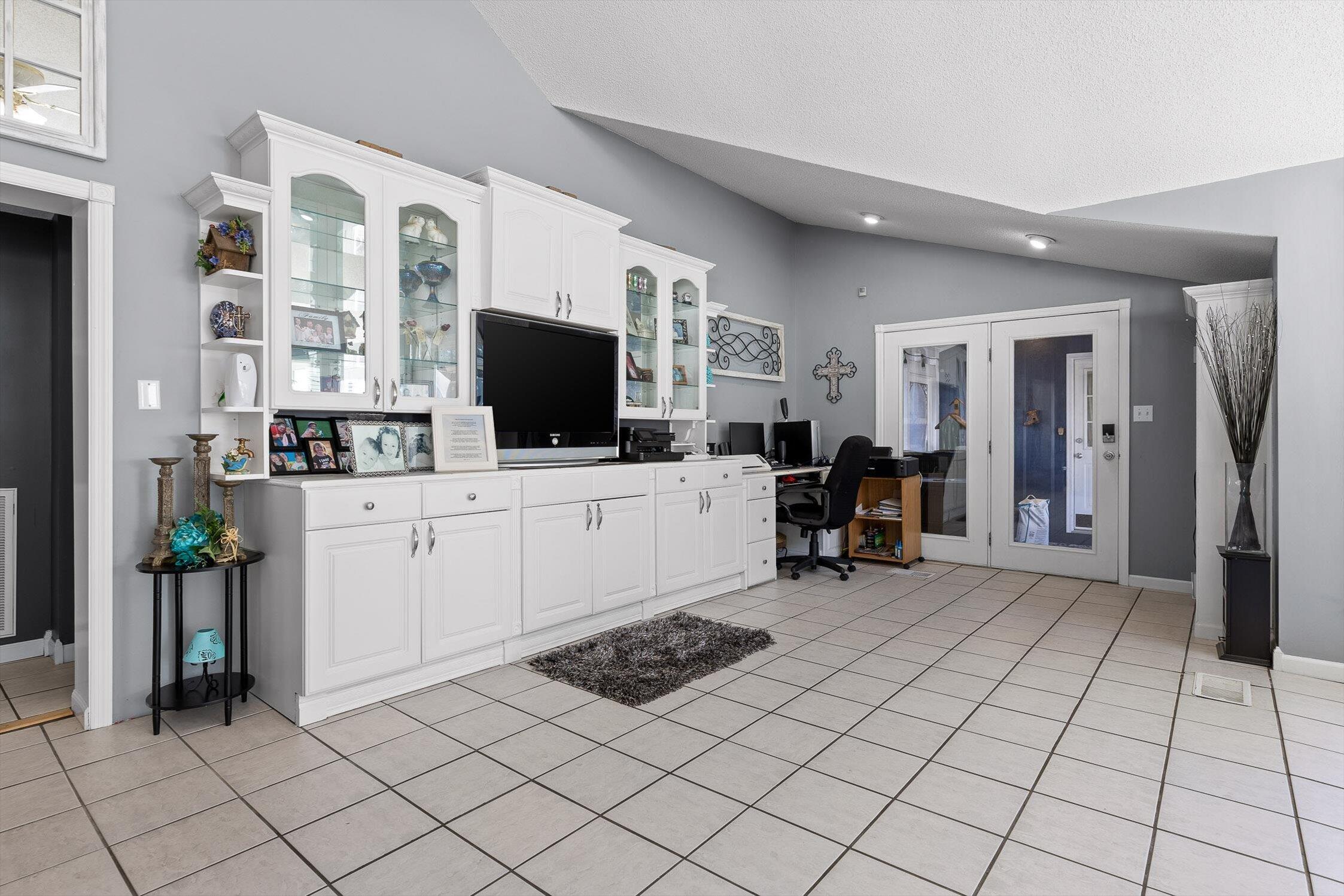 5017 Mcdonald Road, McDonald