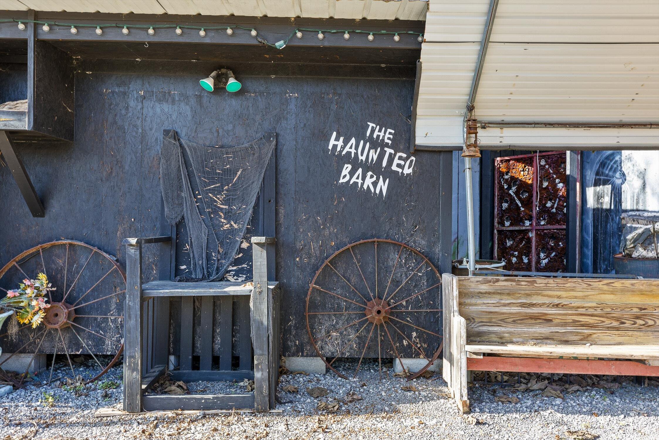 5017 Mcdonald Road, McDonald