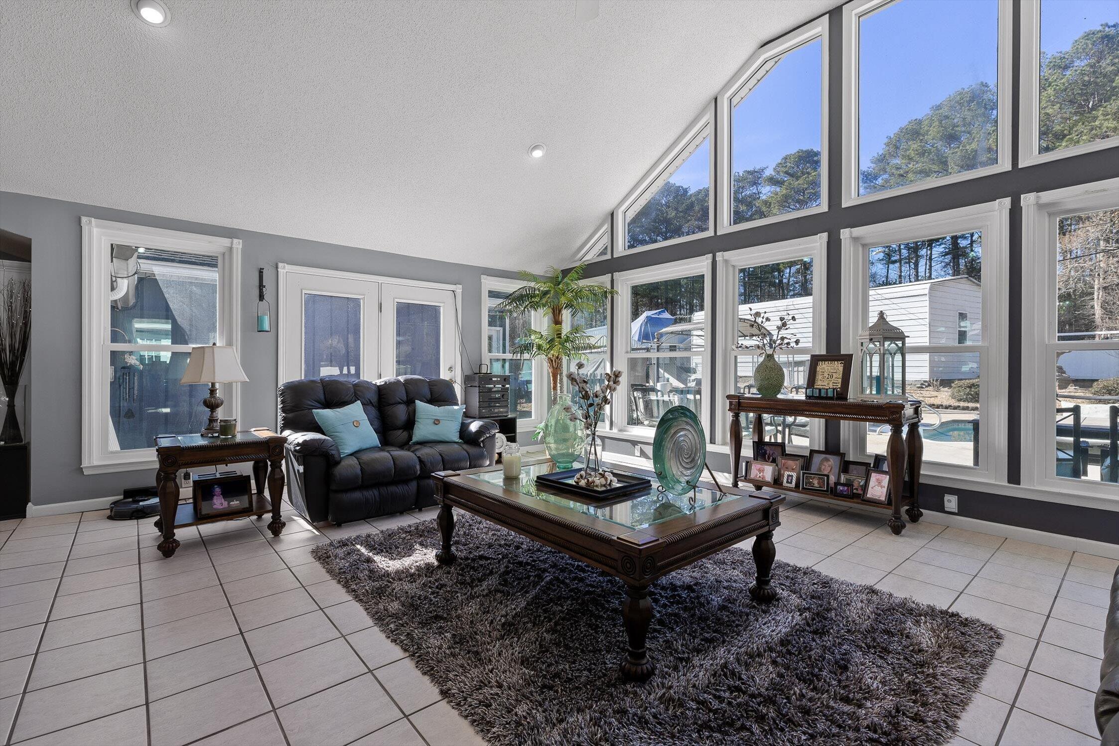 5017 Mcdonald Road, McDonald