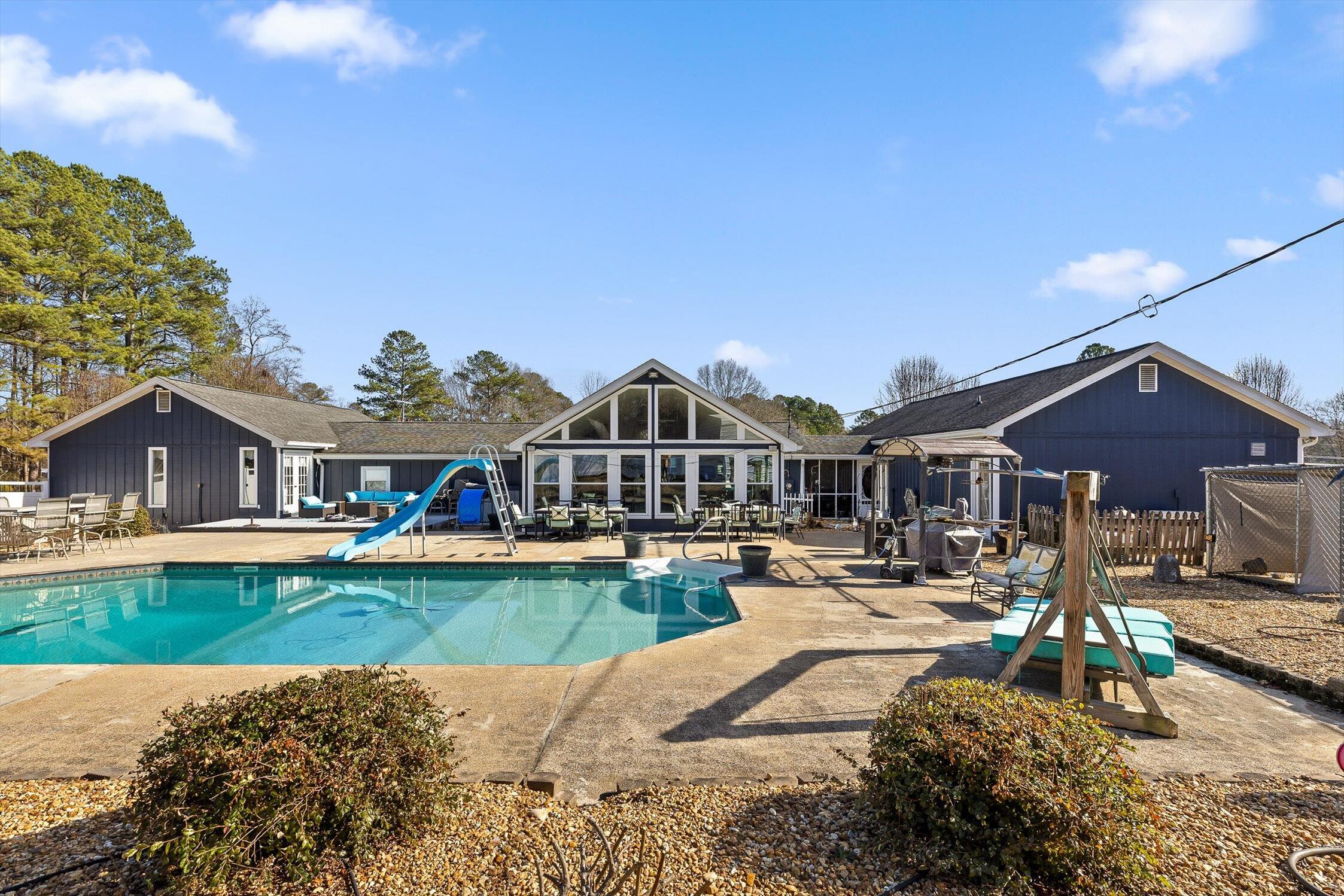 5017 Mcdonald Road, McDonald