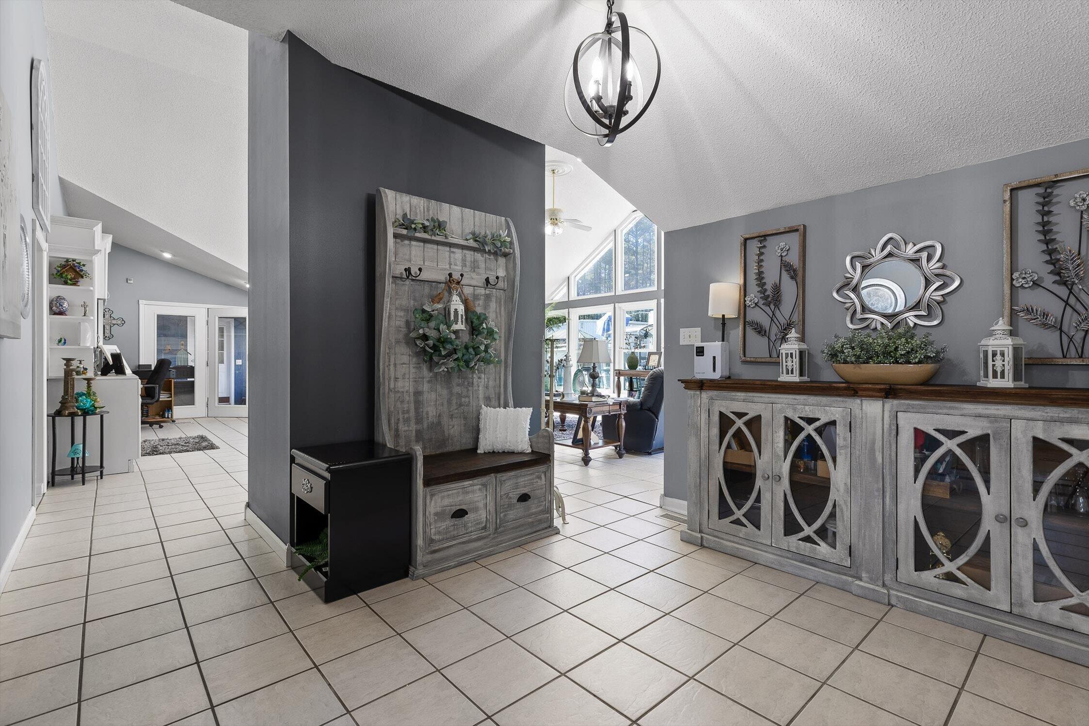 5017 Mcdonald Road, McDonald