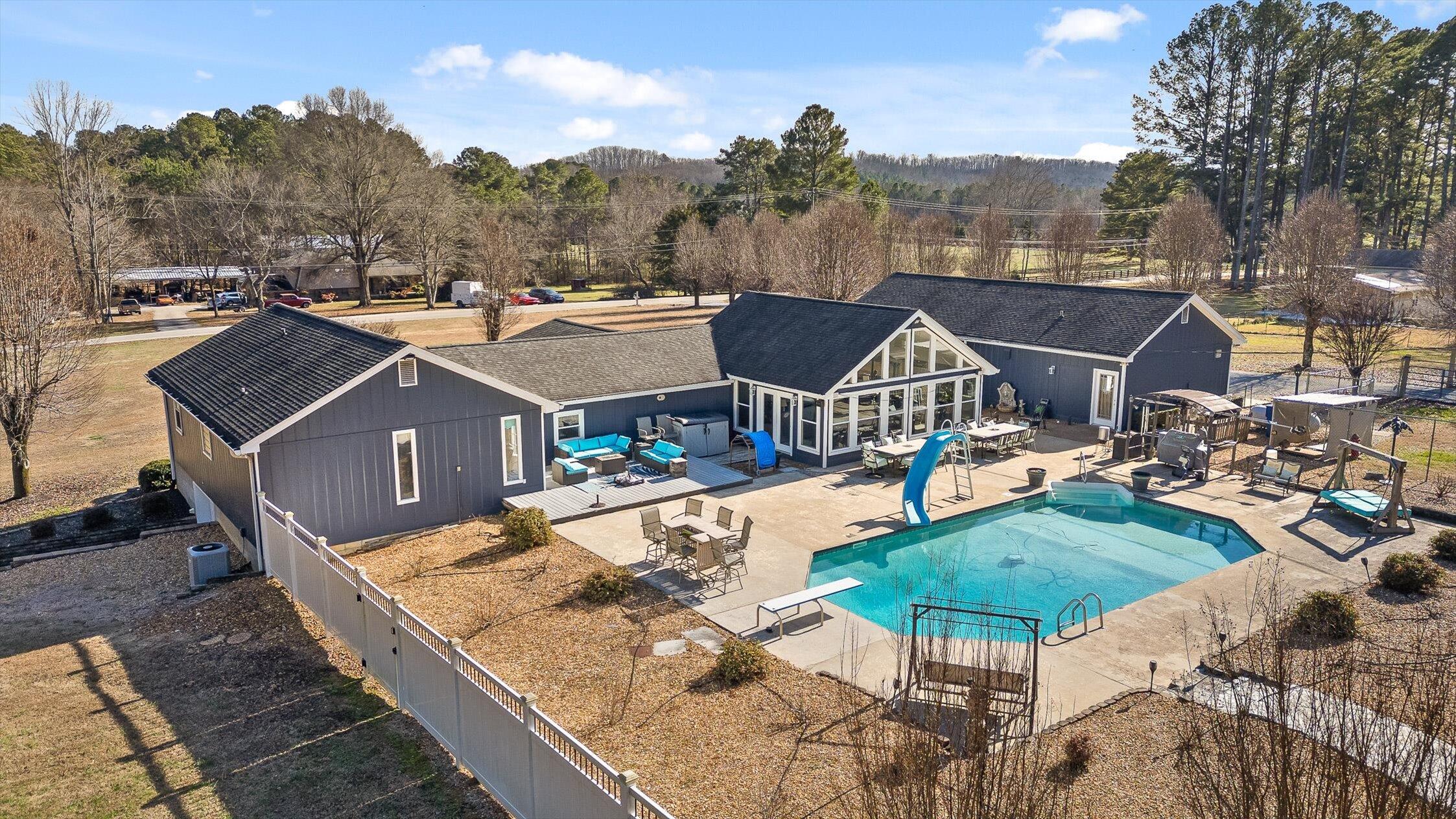 5017 Mcdonald Road, McDonald