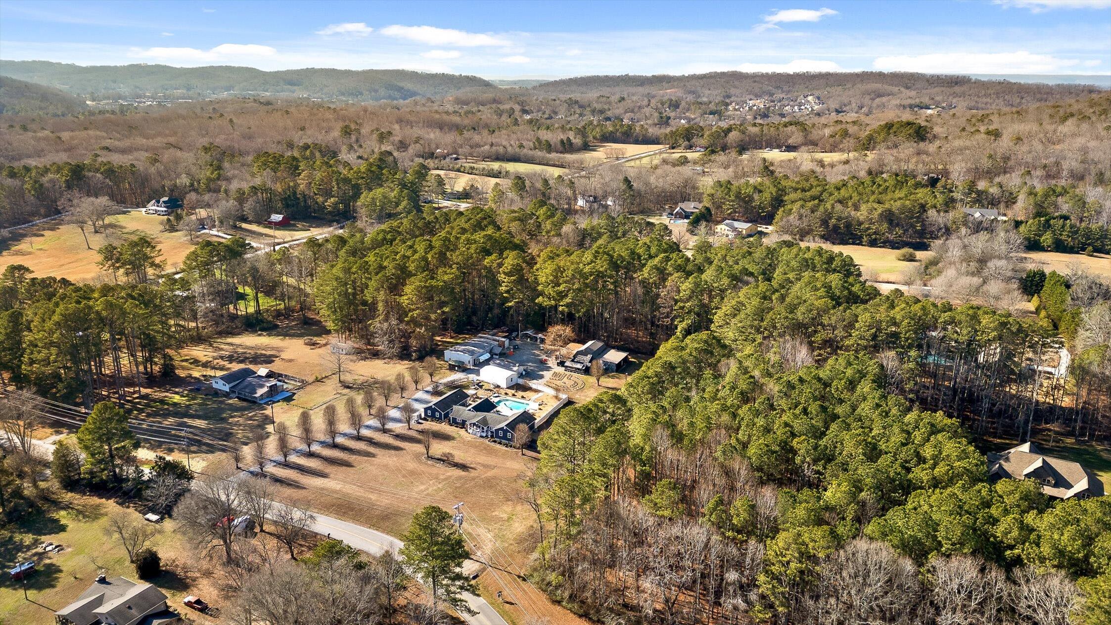 5017 Mcdonald Road, McDonald