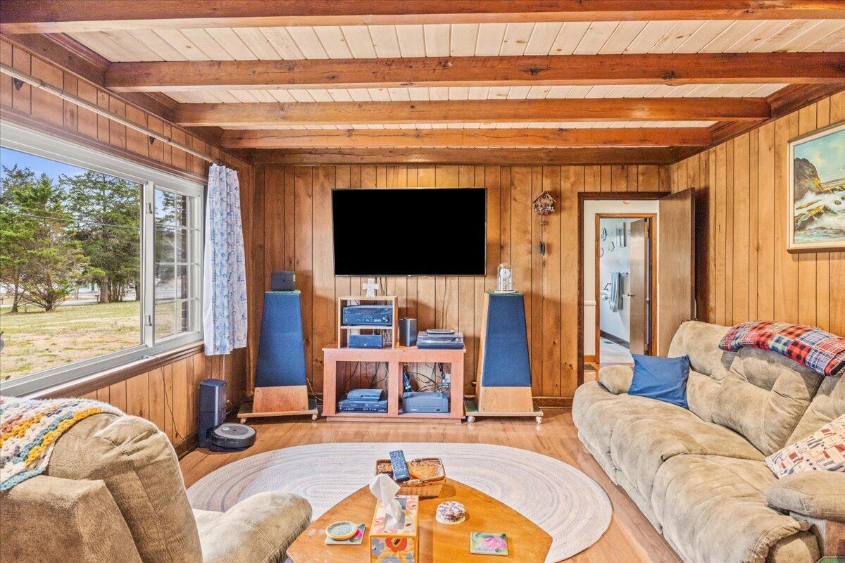 2498 Highway 341 Highway S