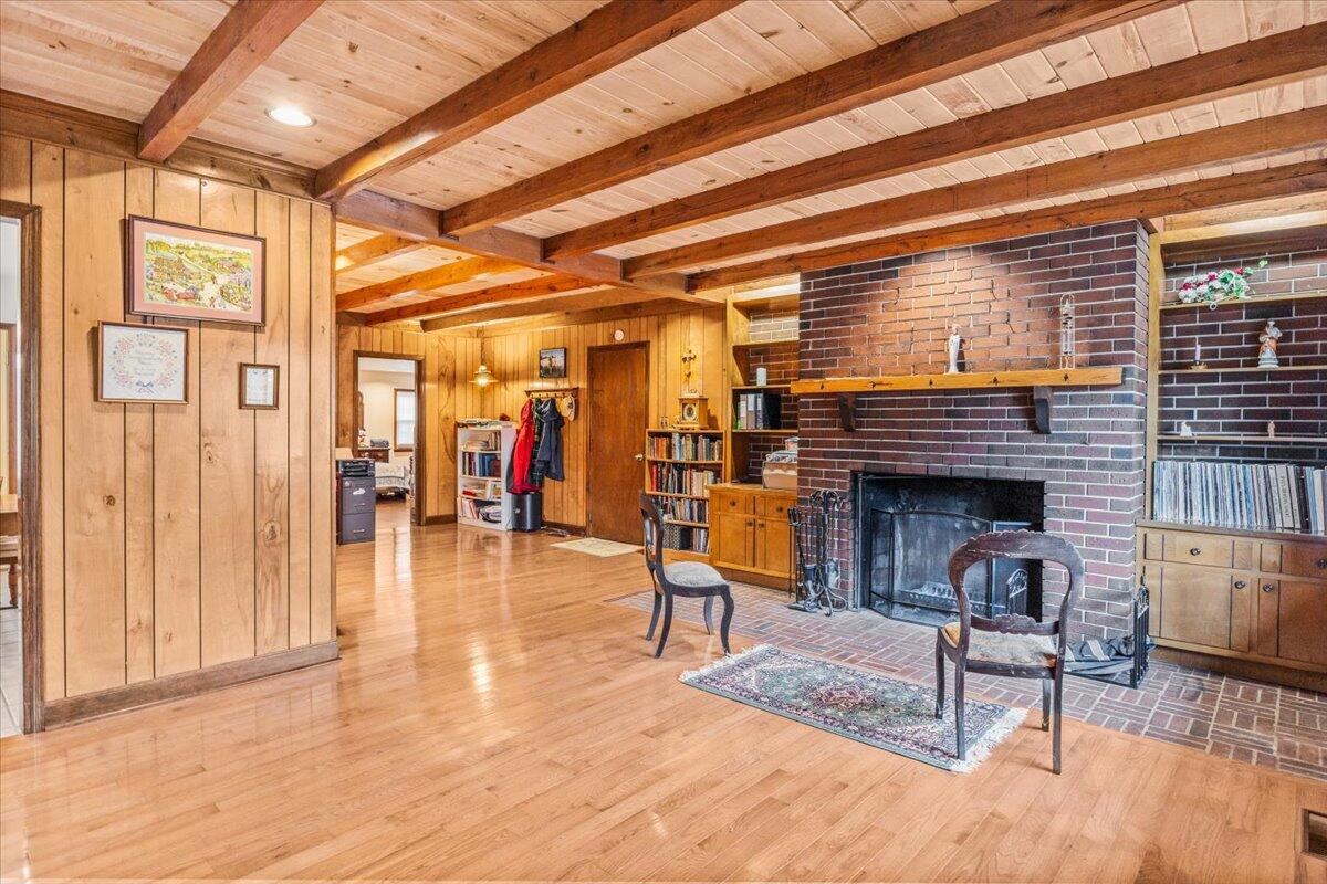 2498 Highway 341 Highway S