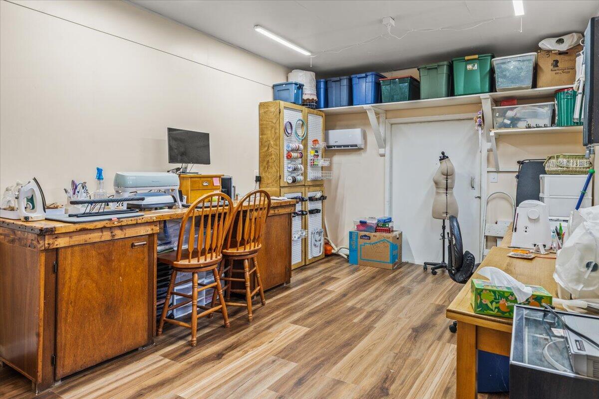 2498 Highway 341 Highway S