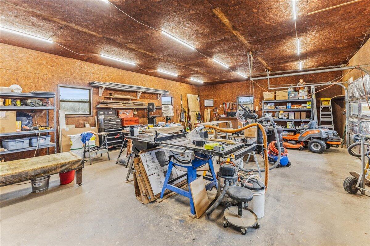 2498 Highway 341 Highway S