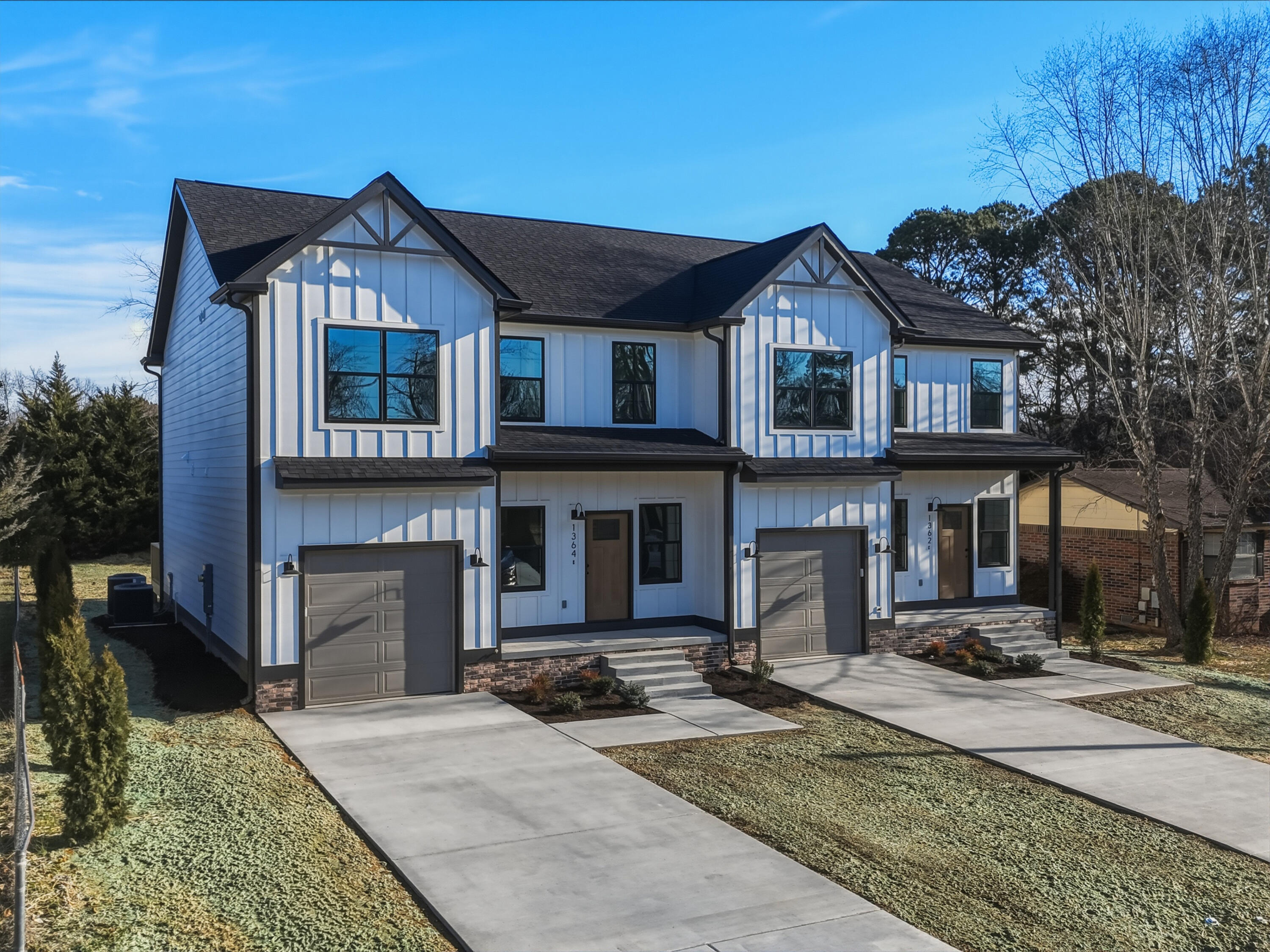 1364 Catherine Circle NW