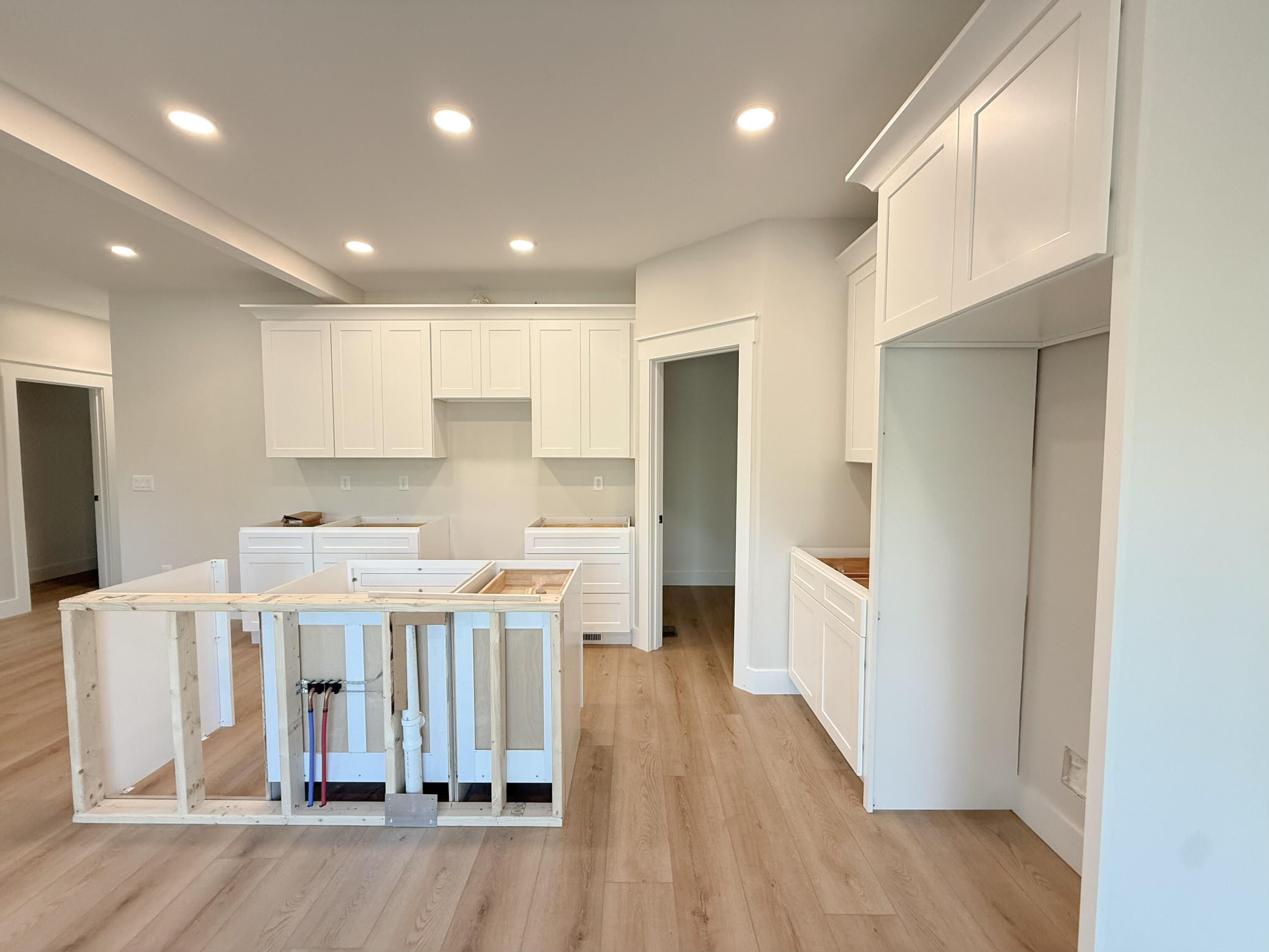 1364 Catherine Circle NW