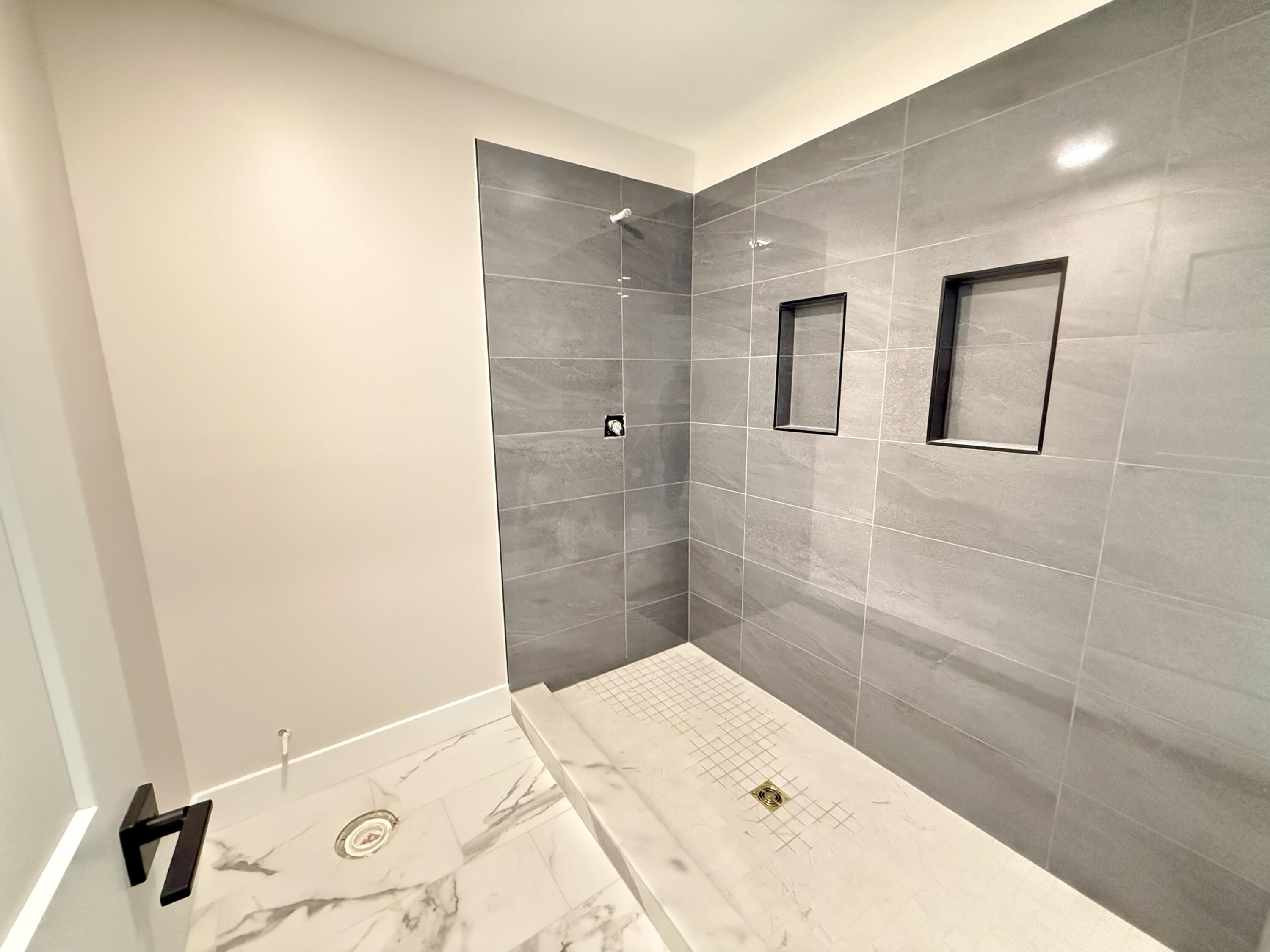 1364 Catherine Circle NW