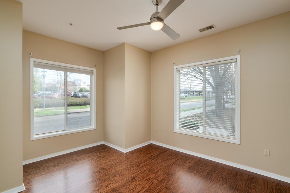 817 Flynn Street, 106