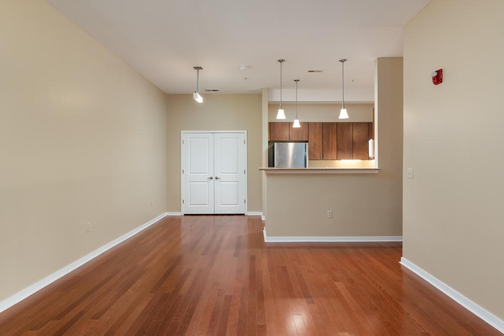 817 Flynn Street, 106