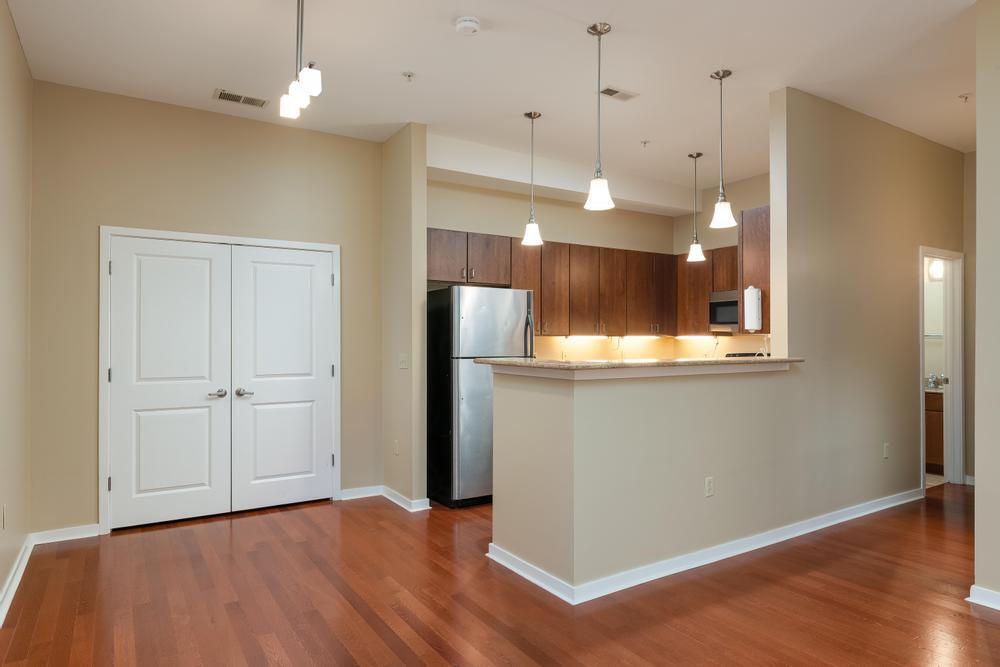 817 Flynn Street, 106