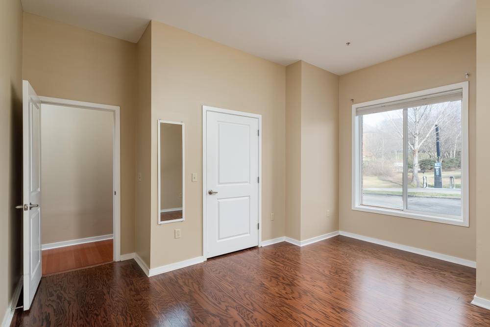 817 Flynn Street, 106