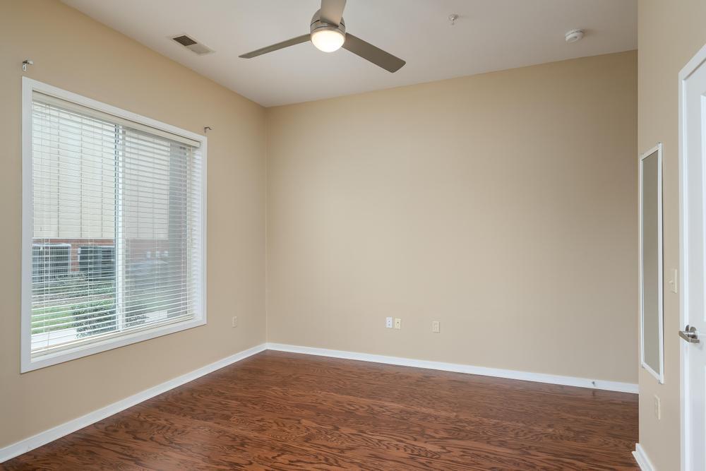 817 Flynn Street, 106