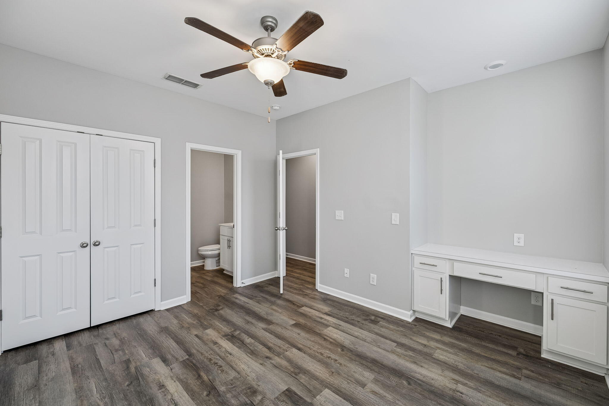 2038 Middle Tennessee Boulevard