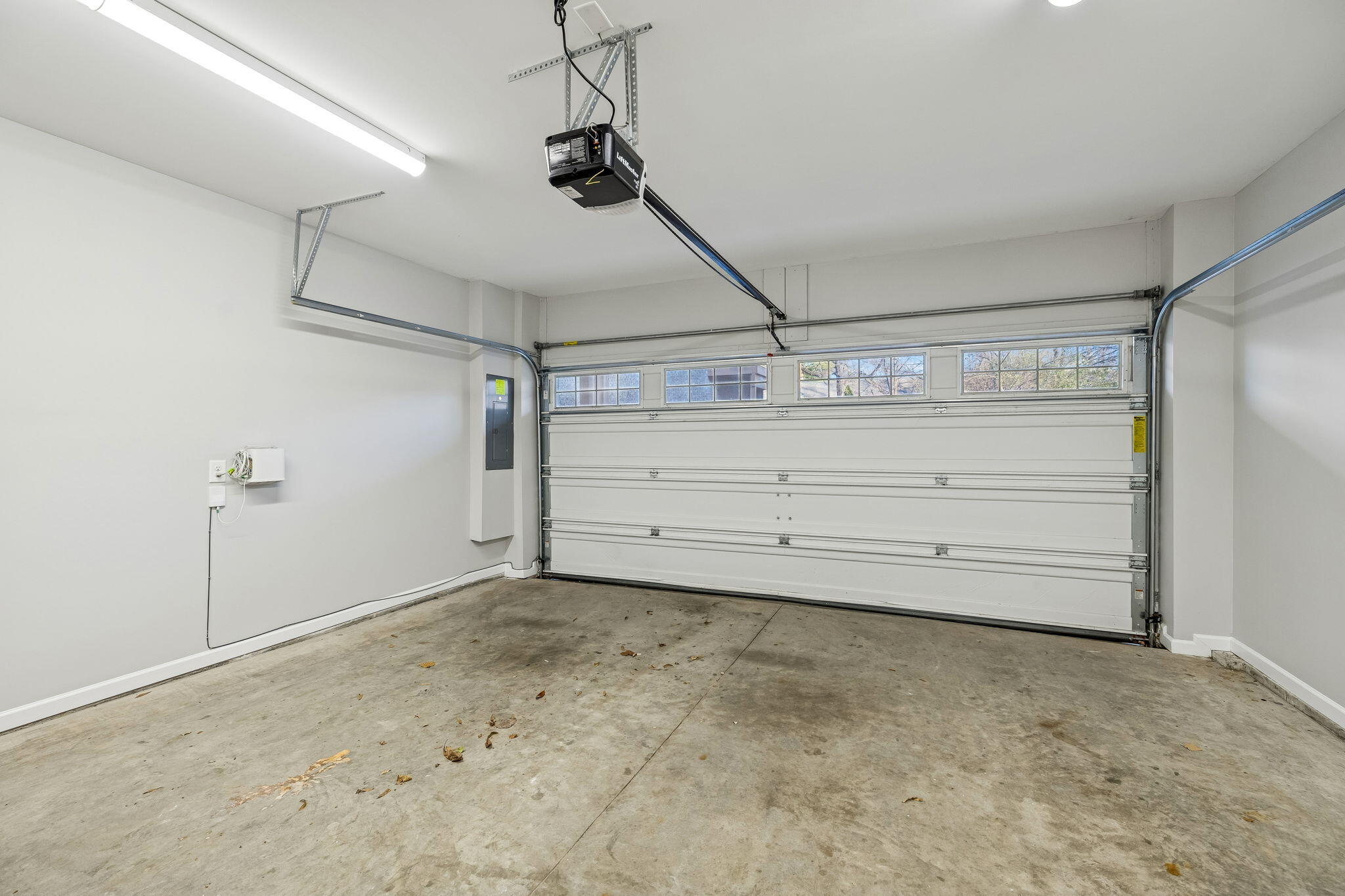 2038 Middle Tennessee Boulevard