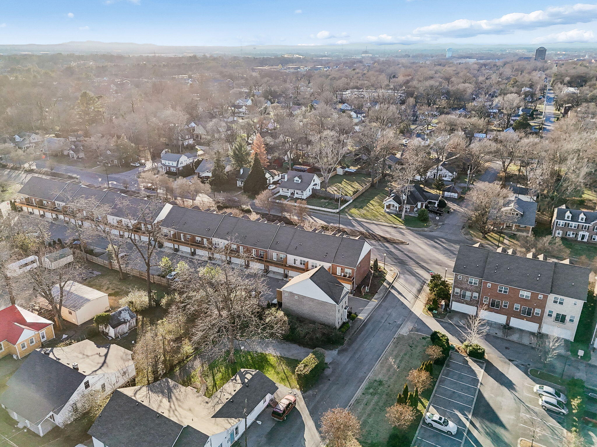 2038 Middle Tennessee Boulevard