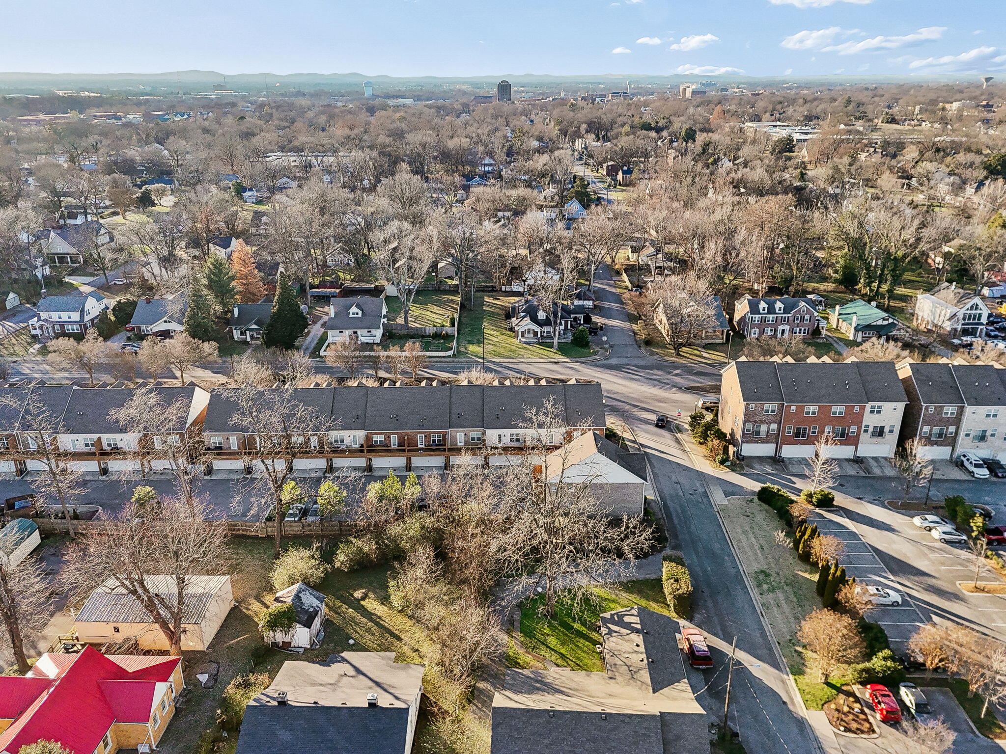 2038 Middle Tennessee Boulevard