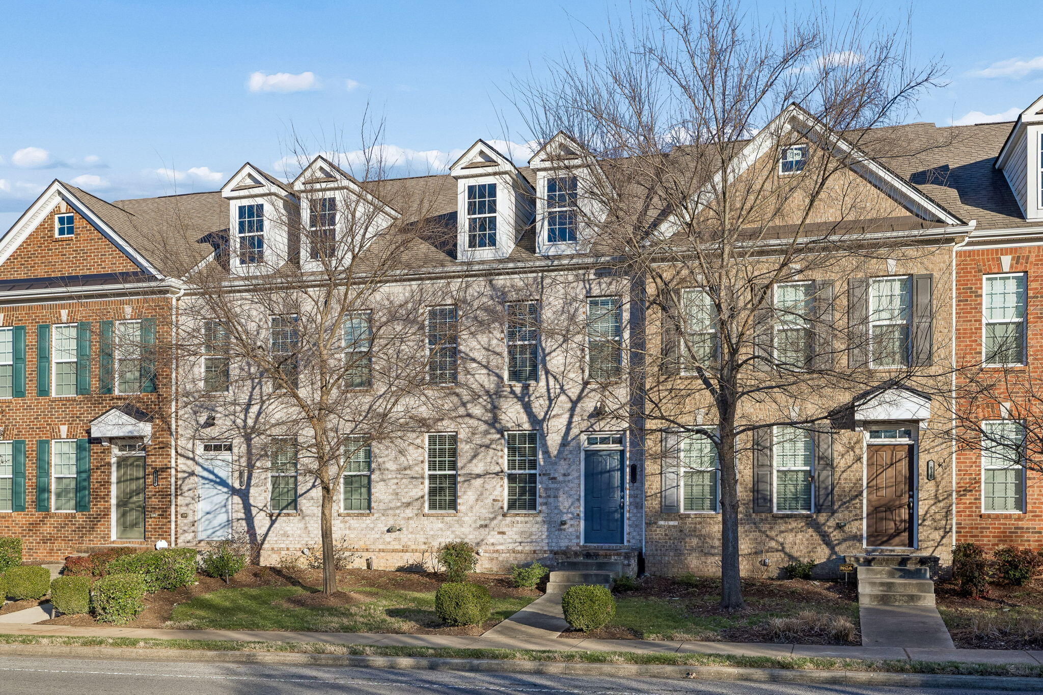 2038 Middle Tennessee Boulevard